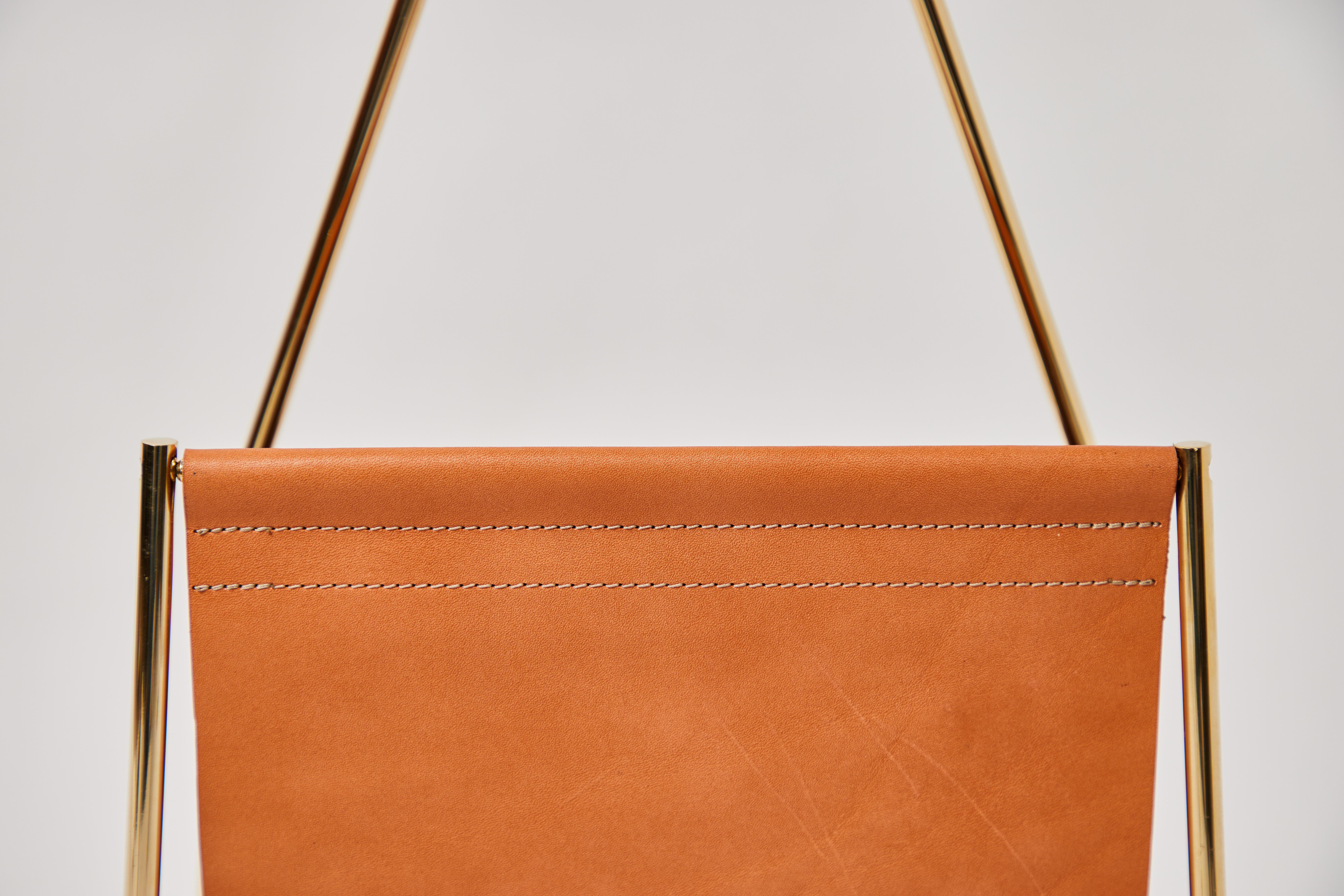 Pelle Carl Auböck Modello #3808 Portariviste in pelle marrone e ottone in vendita