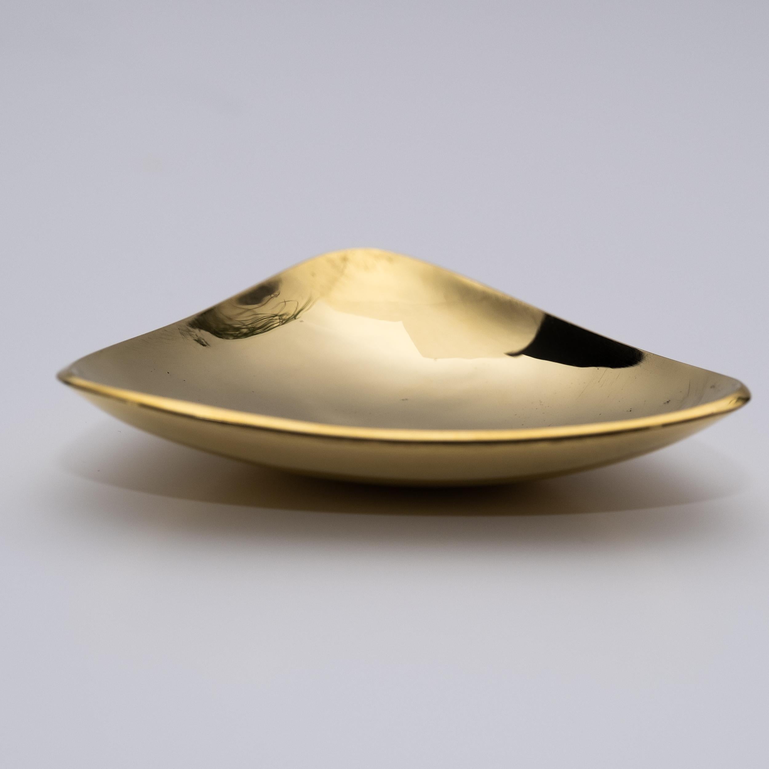 Mid-Century Modern Carl Auböck Model #3844 Polished Brass Bowl For Sale