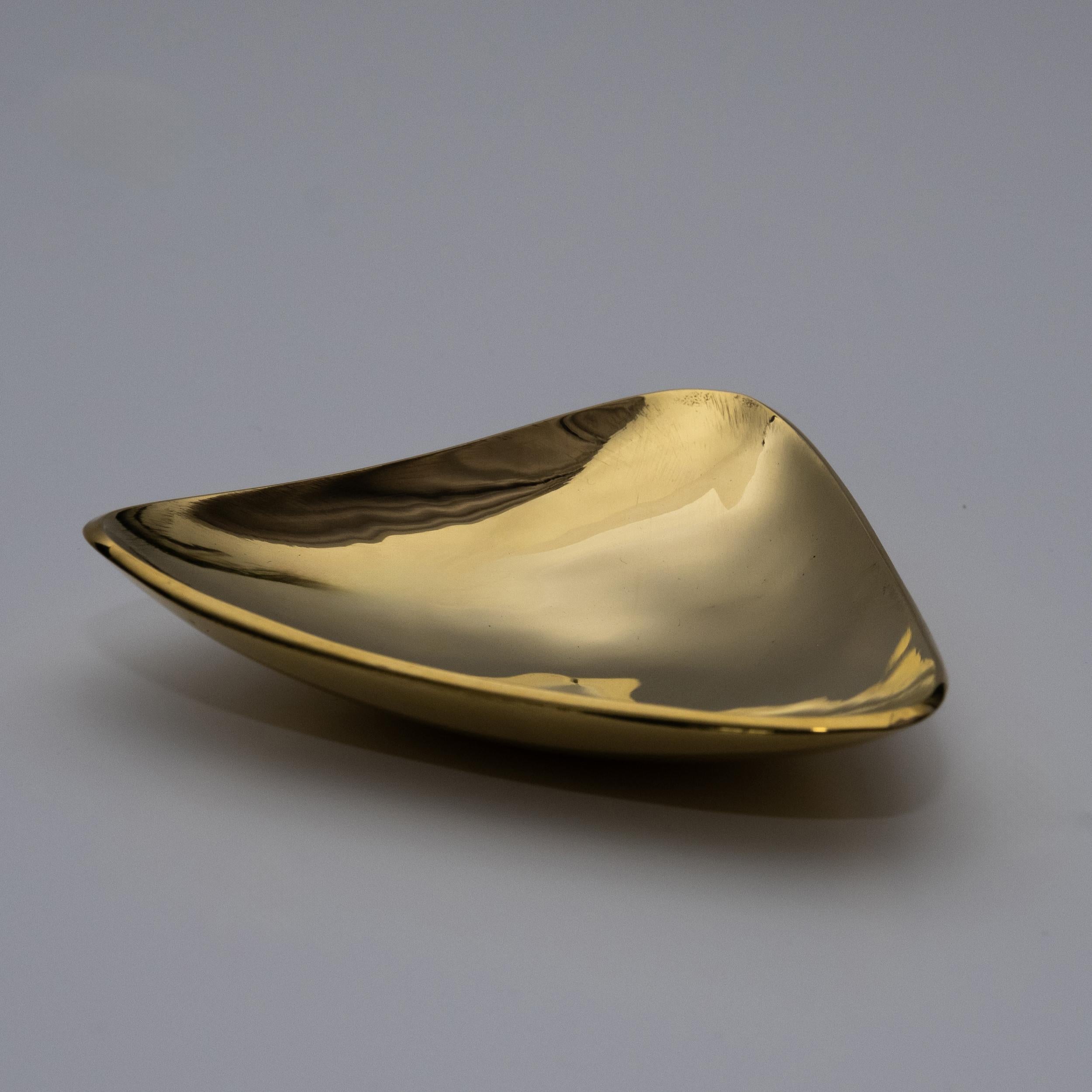 Austrian Carl Auböck Model #3844 Polished Brass Bowl For Sale