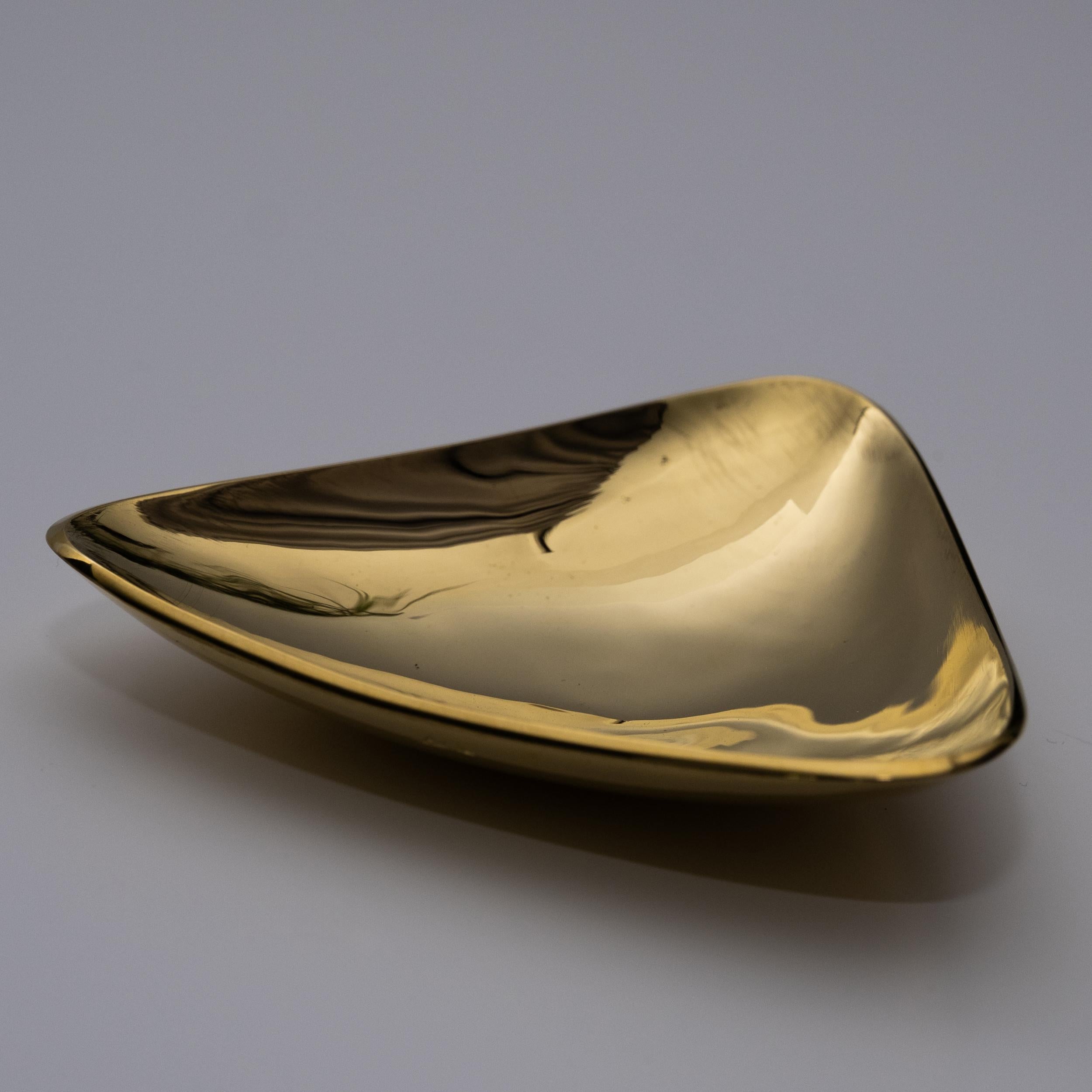 Carl Auböck Model #3844 Polished Brass Bowl For Sale 1