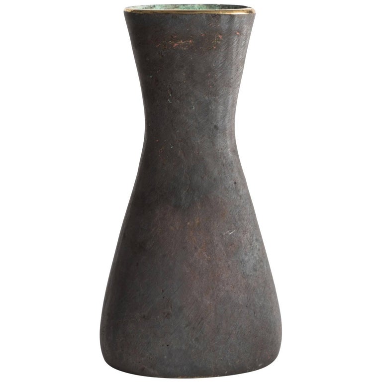 Carl Auböck Model #3975 Brass Vase For Sale 3