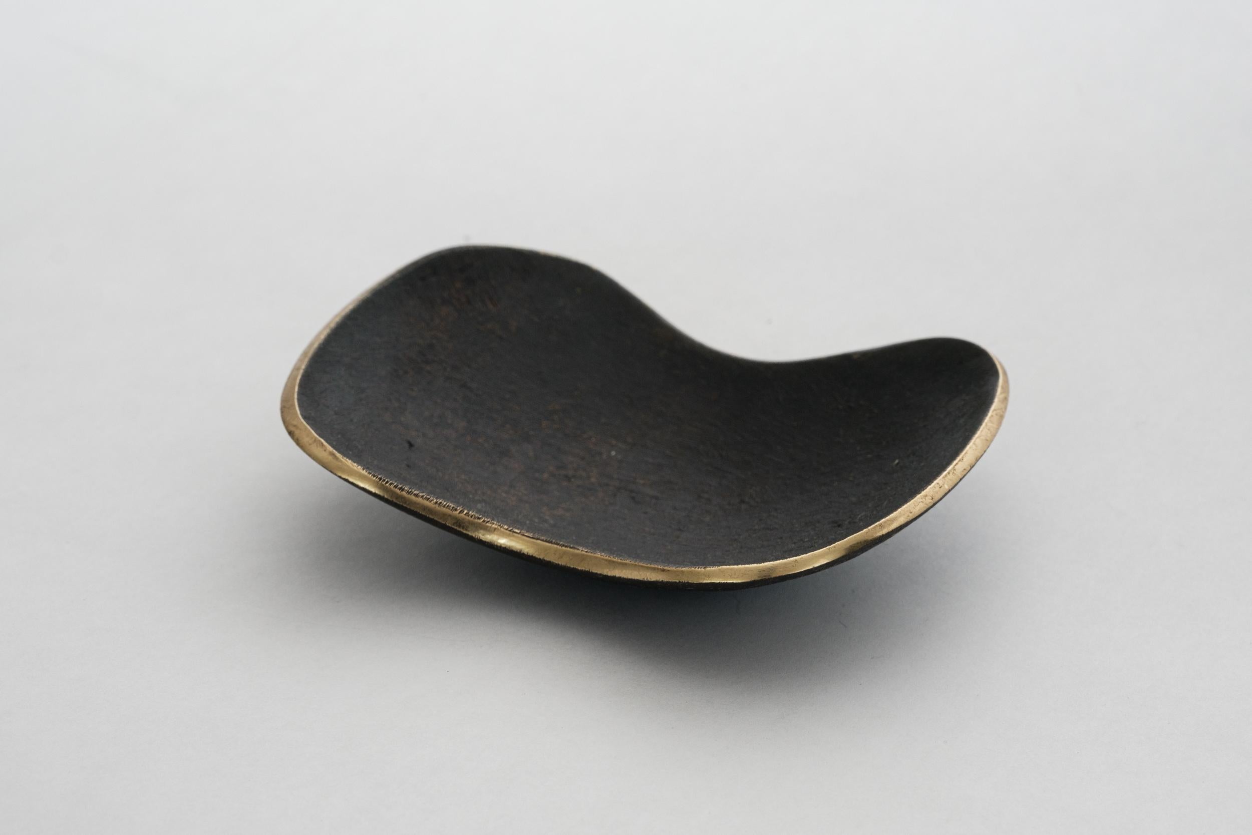 Carl Auböck Model #3979 Patinated Brass Bowl For Sale 6