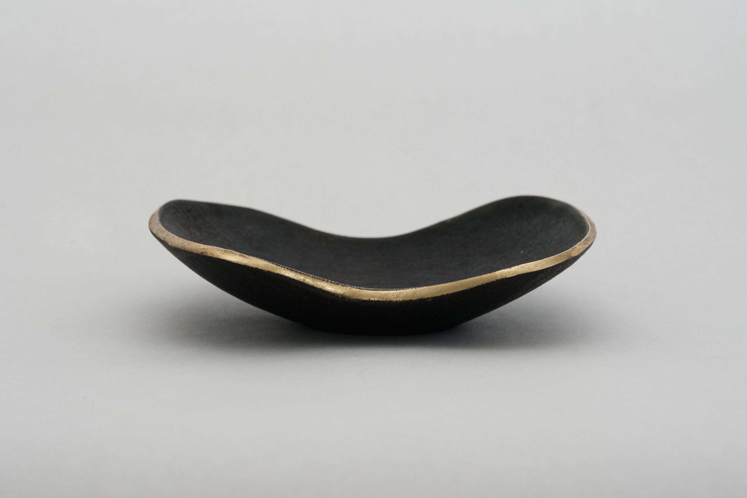Carl Auböck Model #3979 Patinated Brass Bowl For Sale 8
