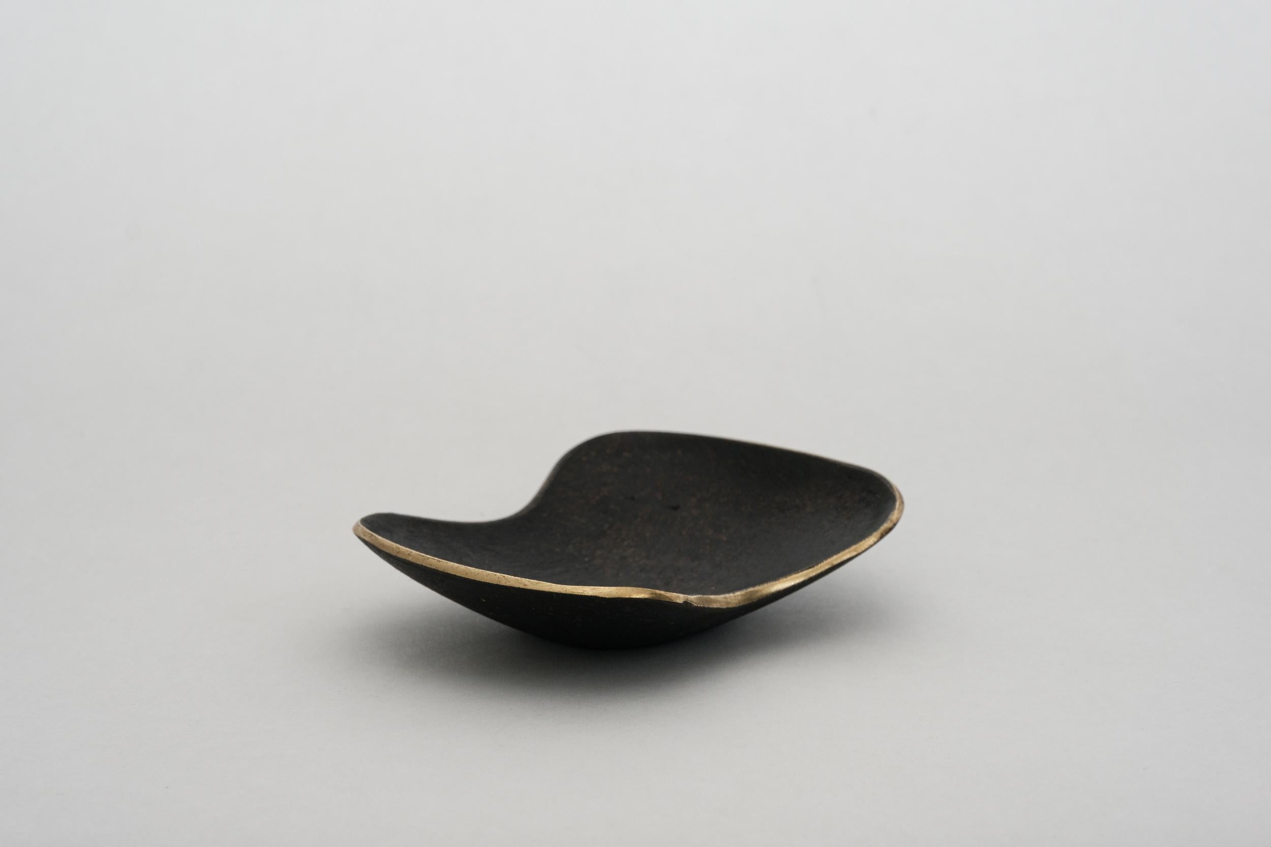 Polished Carl Auböck Model #3979 Patinated Brass Bowl For Sale
