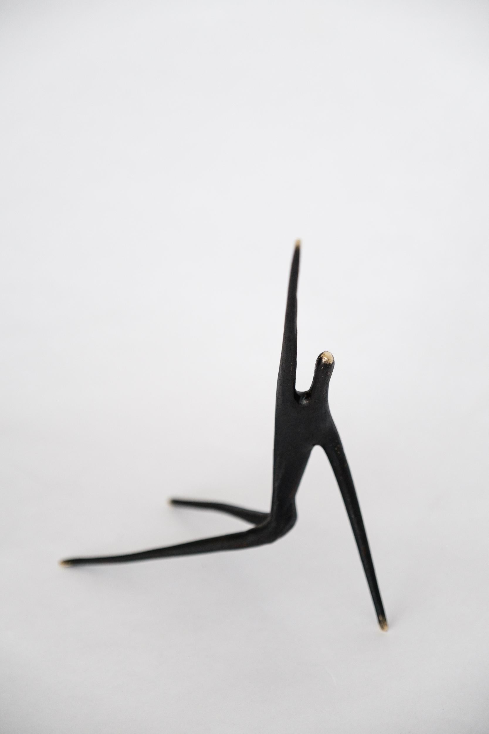 Carl Auböck Modèle #4057 'Athlete' Sculpture en laiton en vente 1