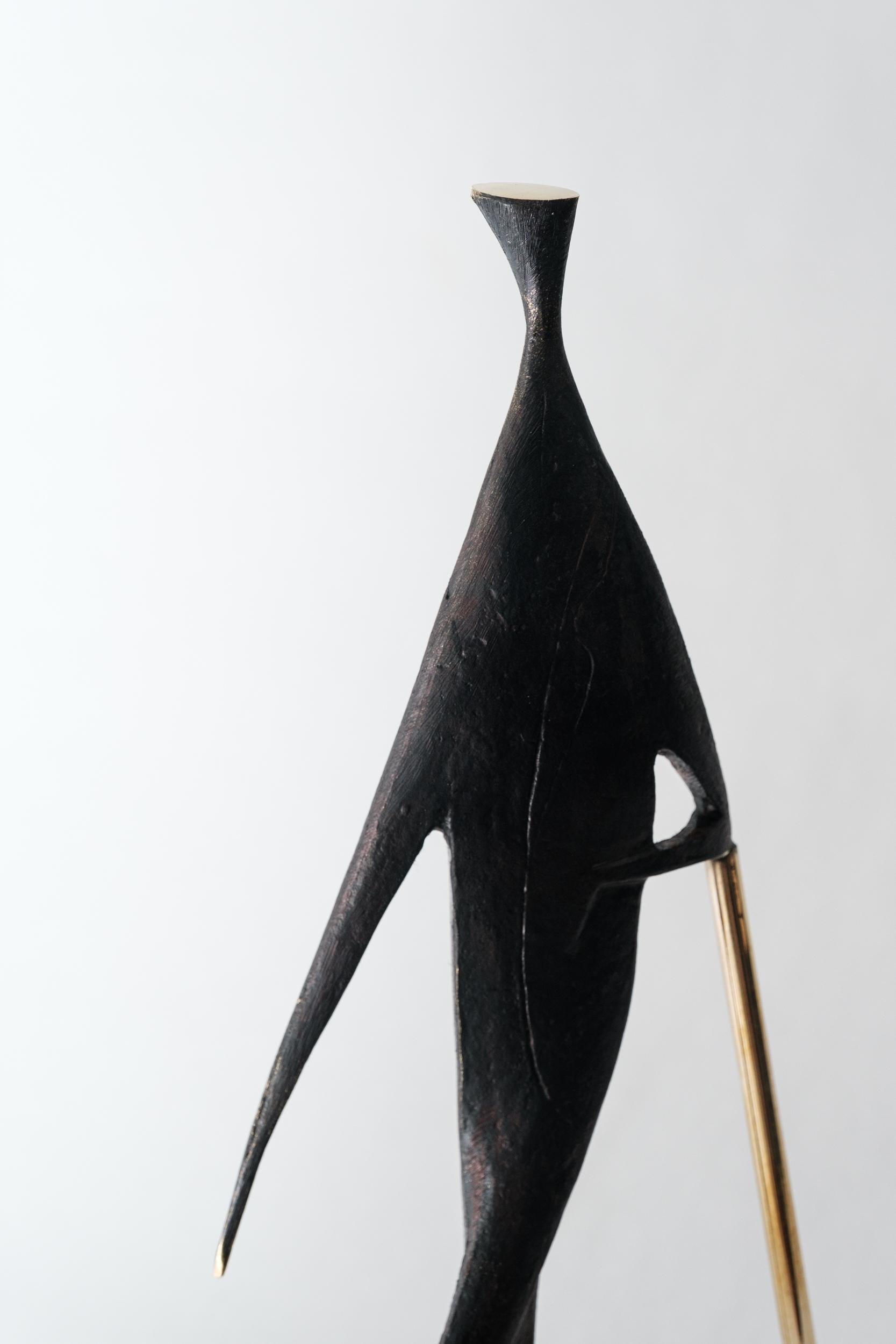 Carl Auböck Modèle #4060 'Homme avec bâton' Sculpture en laiton en vente 4