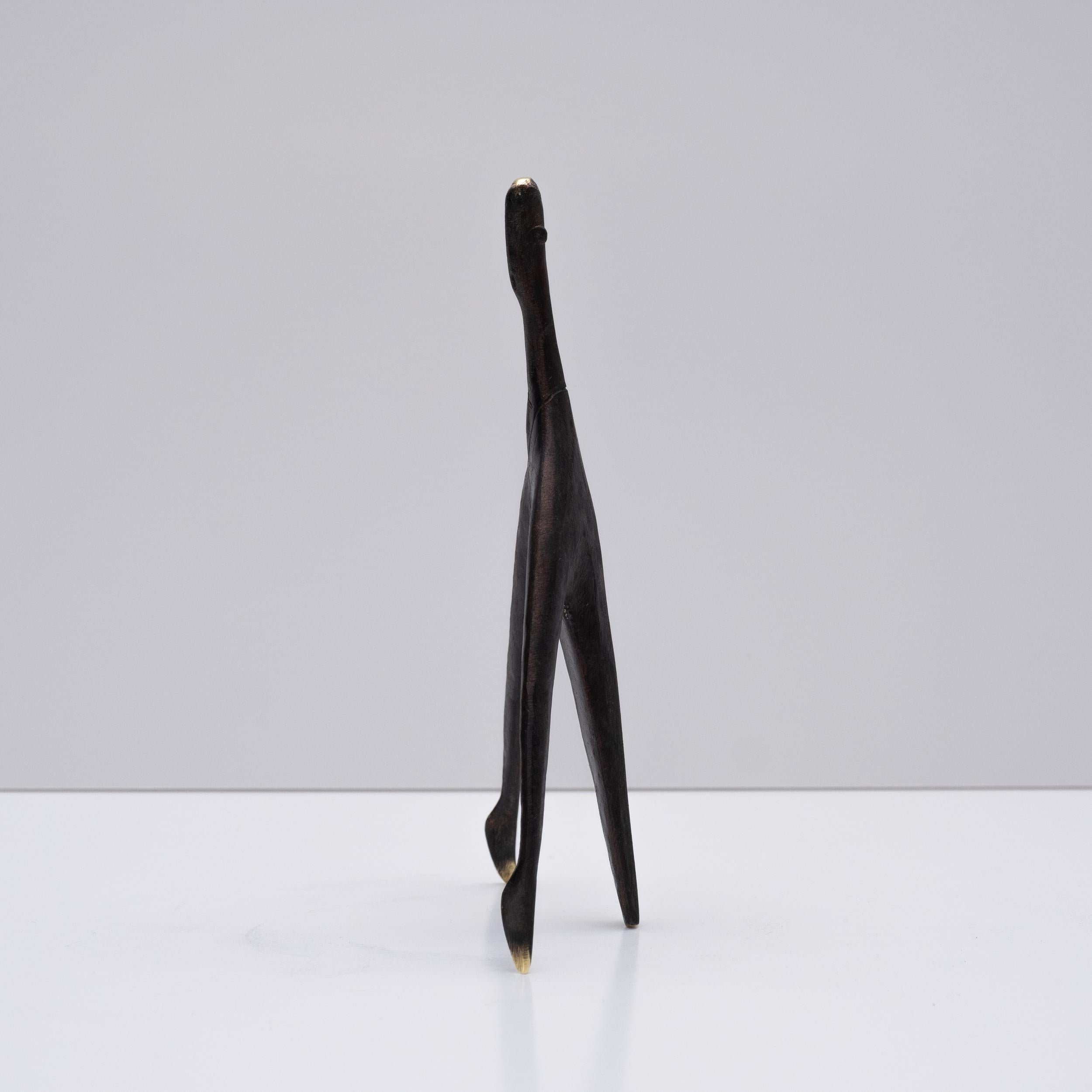 XXI secolo e contemporaneo Carl Auböck Modello #4061 'Architetto' Scultura in ottone in vendita