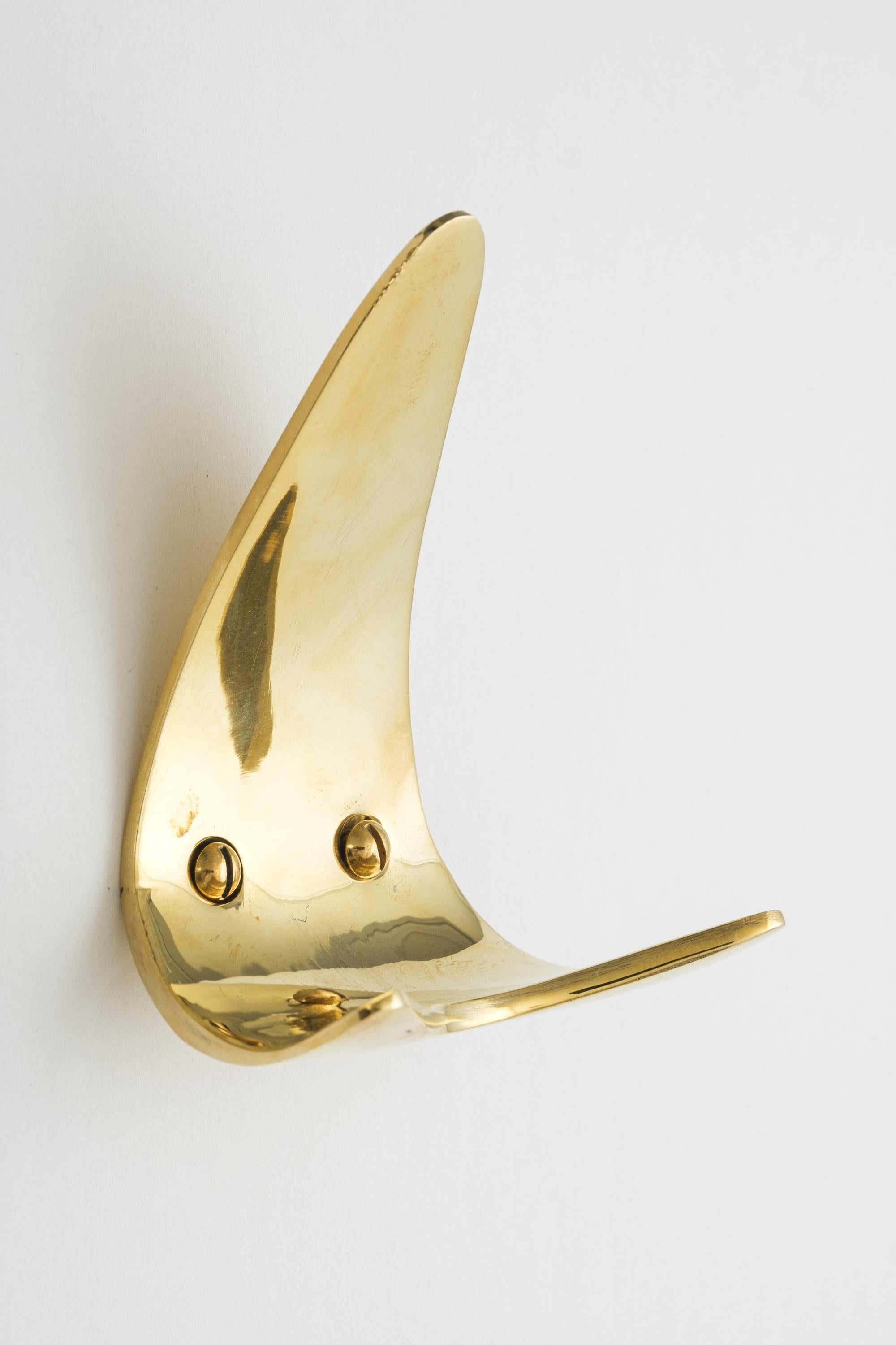 Carl Auböck Model #4086 Hook in Polished Brass For Sale 5