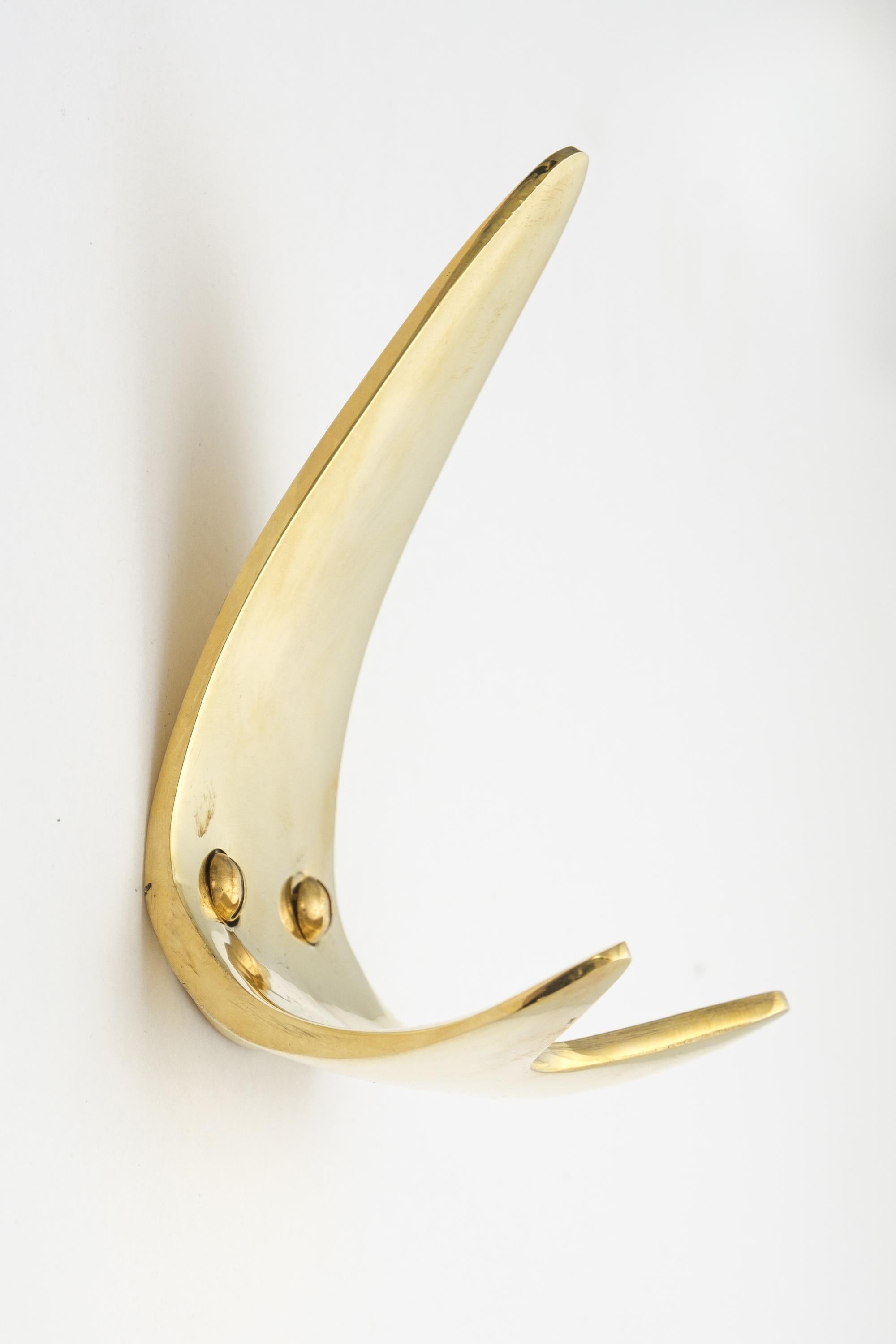Carl Auböck Model #4086 Hook in Polished Brass For Sale 8