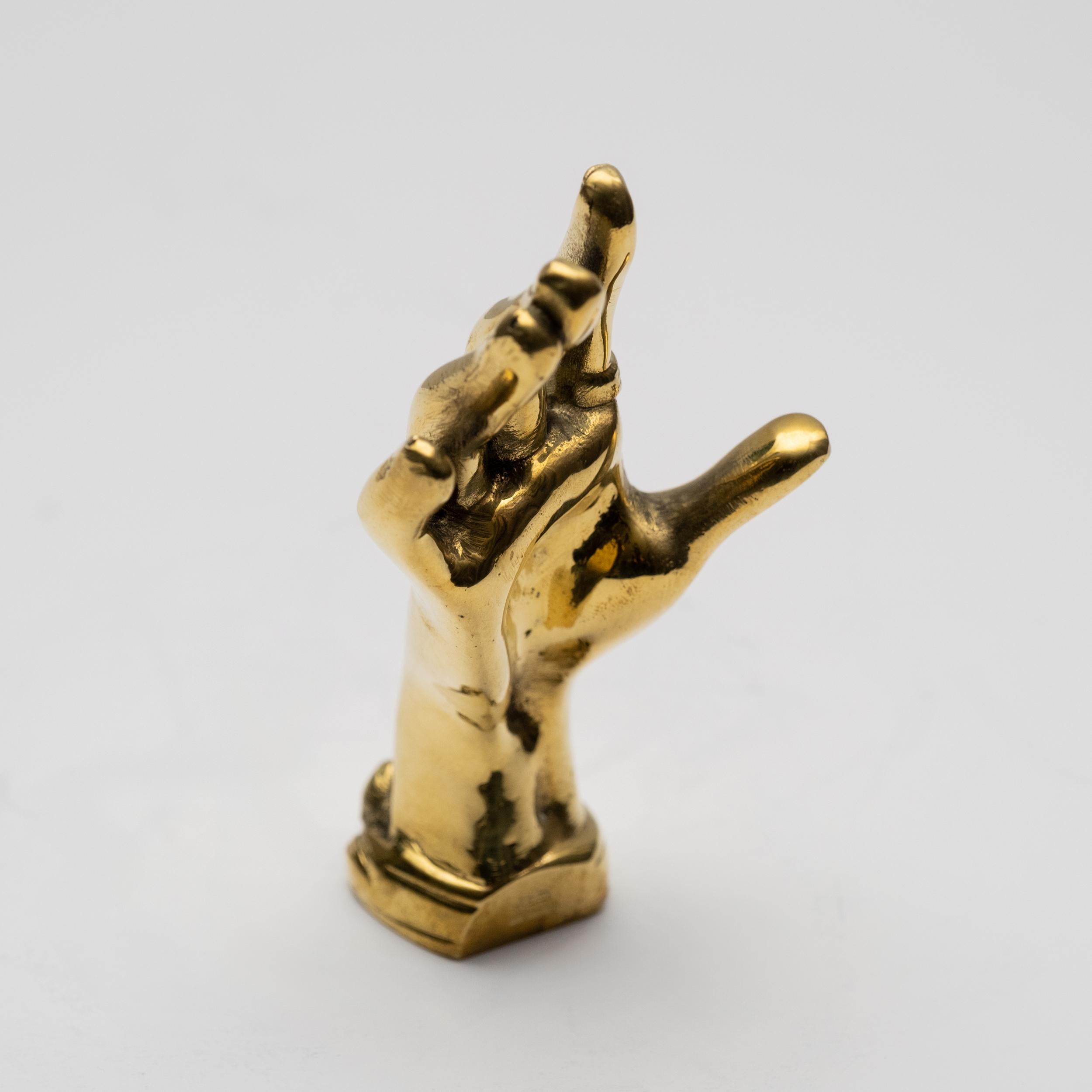 XXI secolo e contemporaneo Carl Auböck Modello #5275 'Mano Zumbusch' Scultura in ottone in vendita