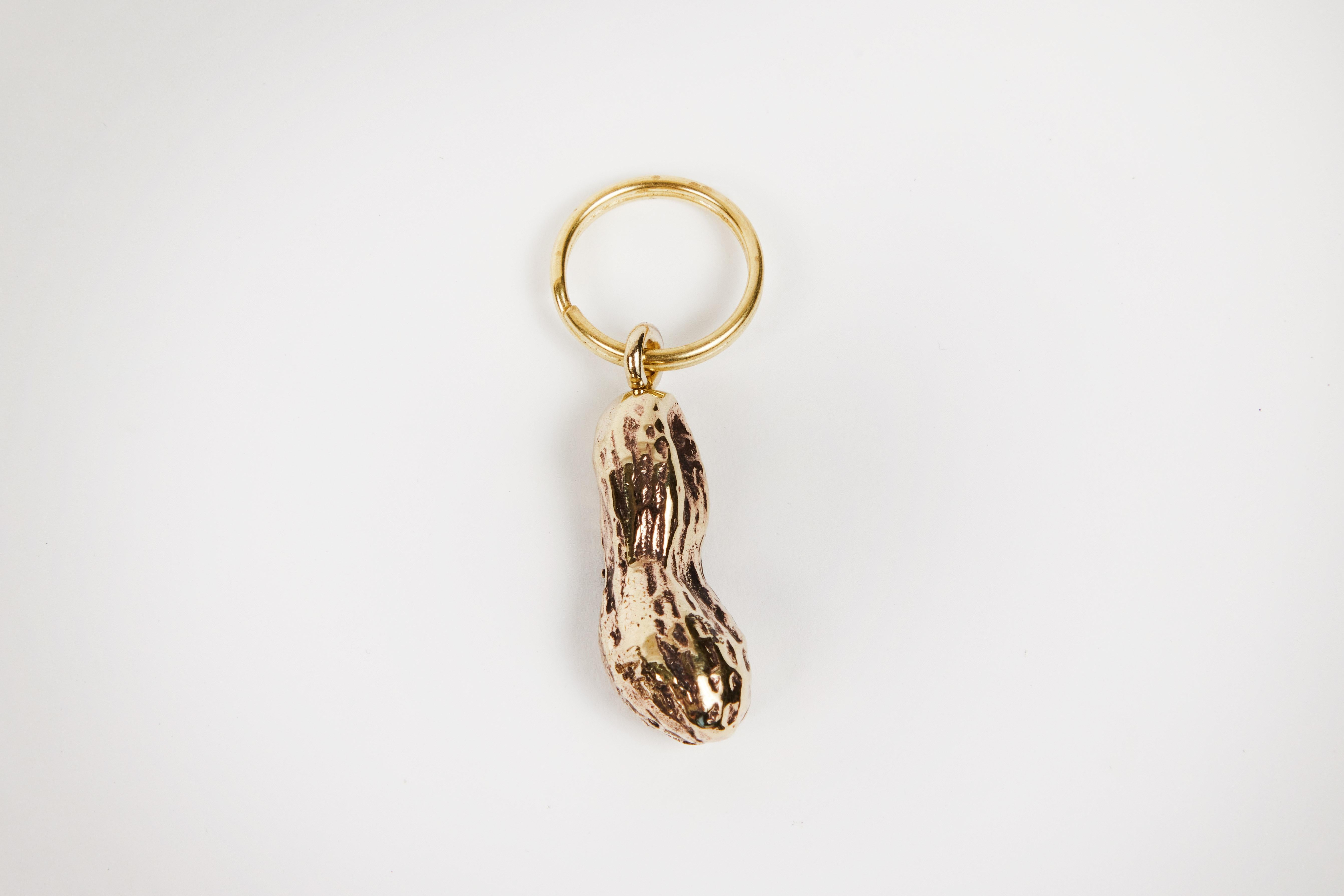 Contemporary Carl Auböck Model #5617 'Peanut' Brass Figurine Keyring For Sale