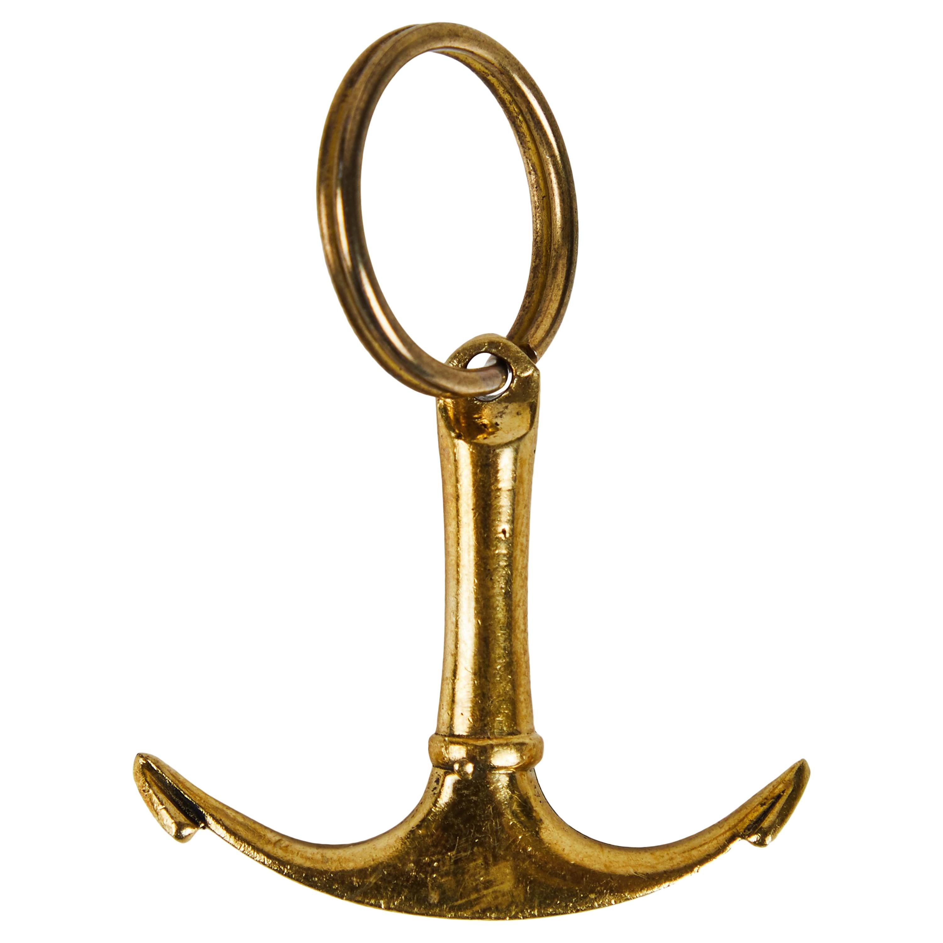 Carl Auböck Model #5663 'Shell' Brass Figurine Keyring In New Condition For Sale In Glendale, CA