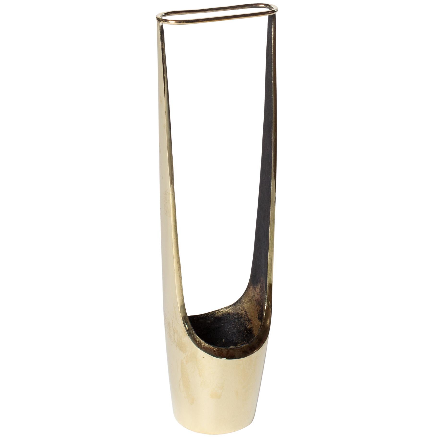 Vaso in ottone patinato Carl Auböck Model #7228 In condizioni Nuovo in vendita a Glendale, CA