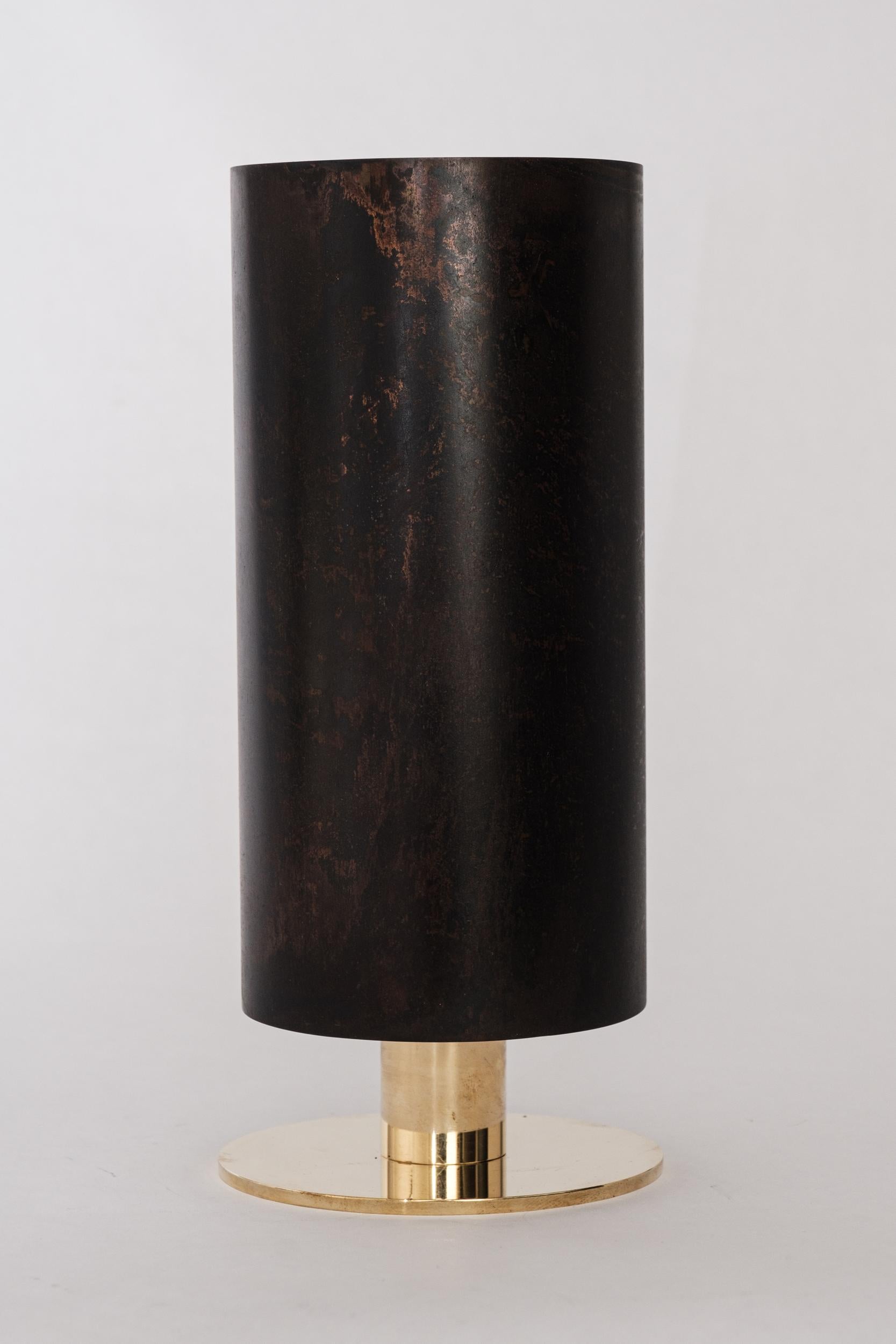 Carl Auböck Modello #7247-4 Vaso in ottone patinato in vendita 1