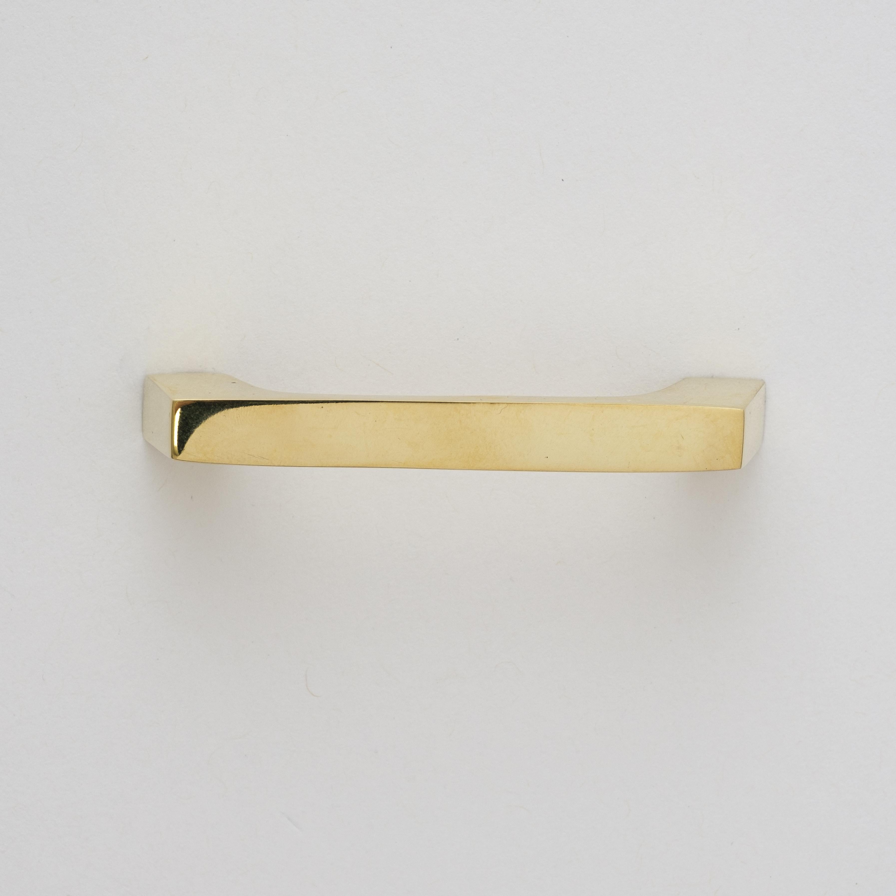 Carl Auböck Model #9035-1 Polished Brass Drawer Pull For Sale 6