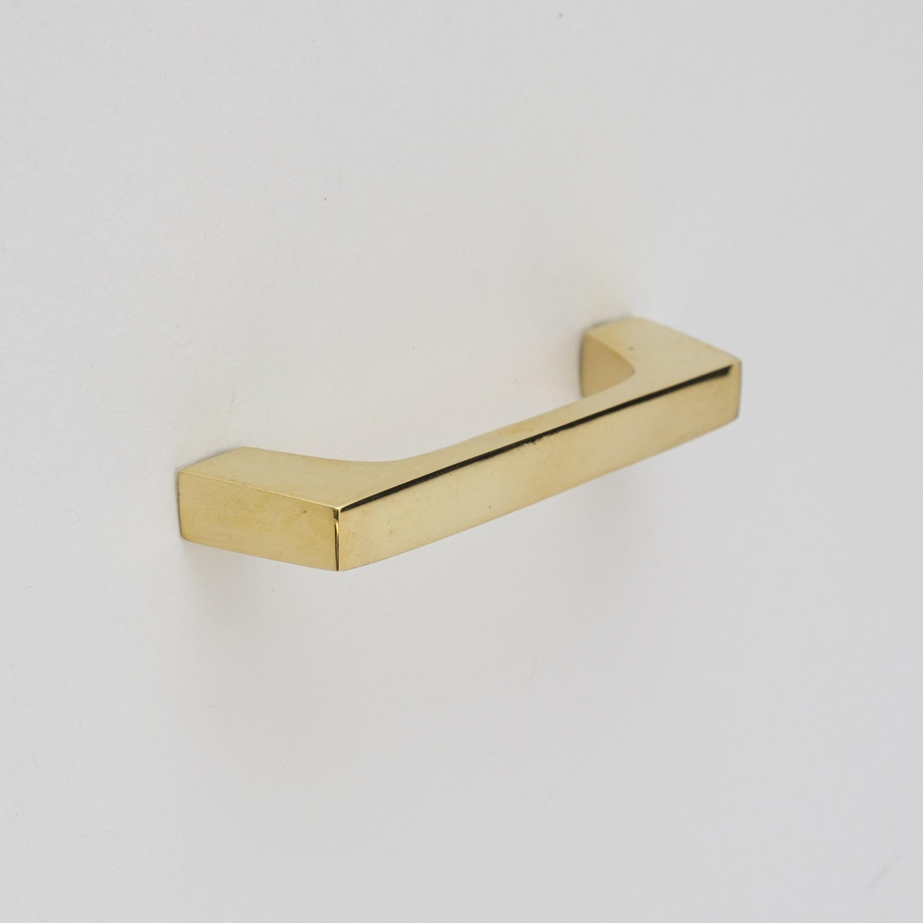 Contemporary Carl Auböck Model #9035-1 Polished Brass Drawer Pull For Sale