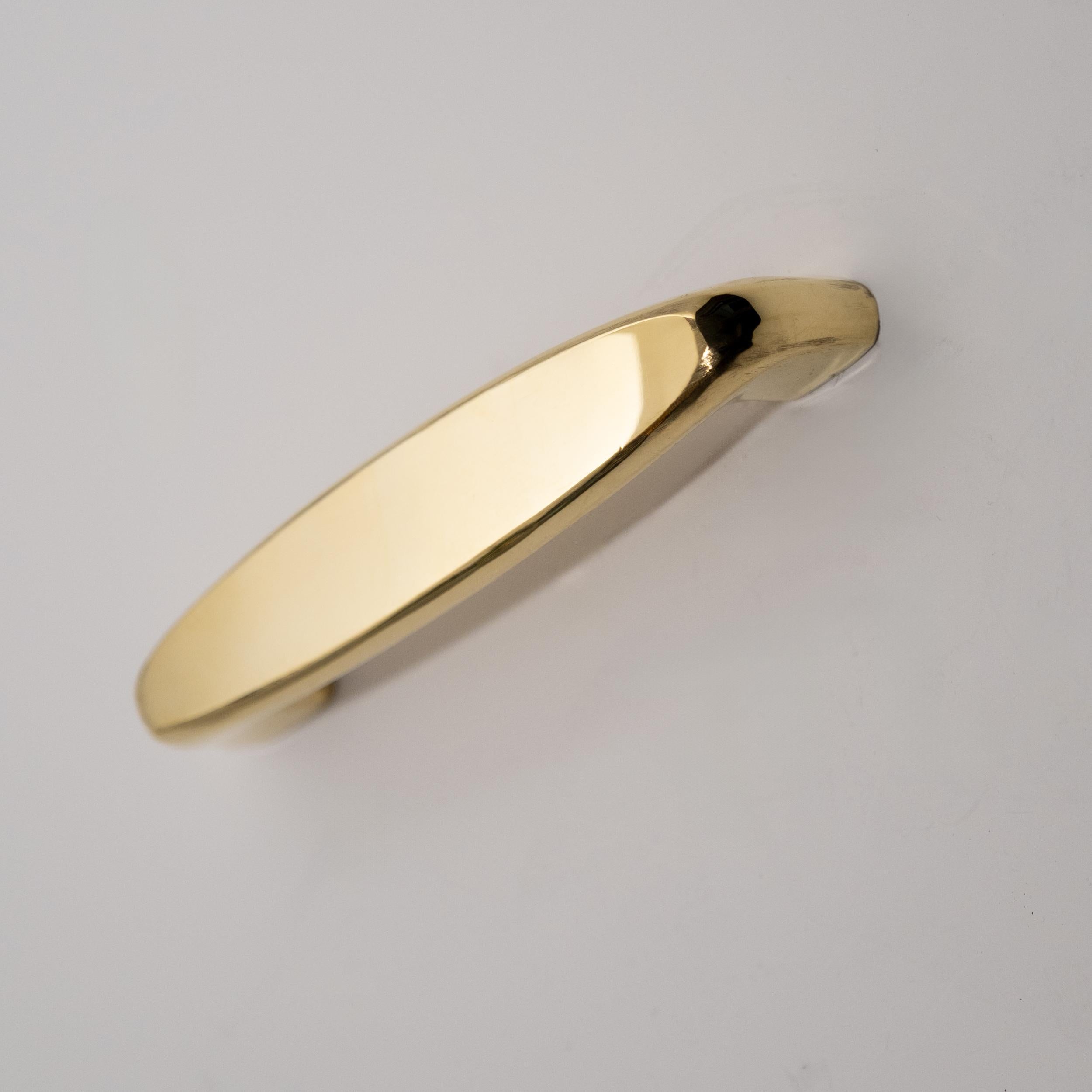 Contemporary Carl Auböck Model #9050 'Chunky Grip' Nickel Drawer Pull For Sale