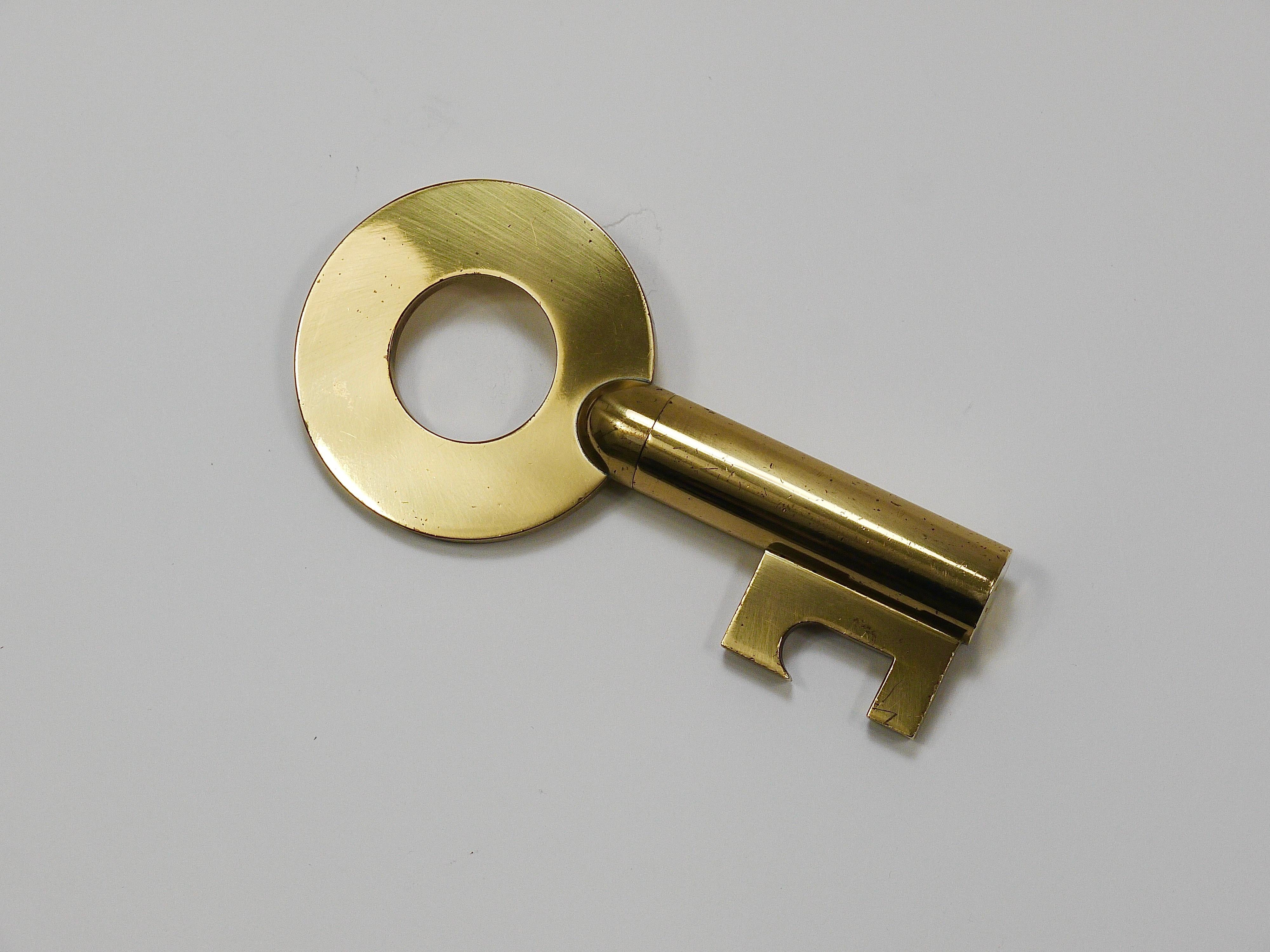 Carl Auböck Modern Key Großer Messingkorkenzieher, Flaschenöffner, Österreich, 1950er Jahre im Angebot 12