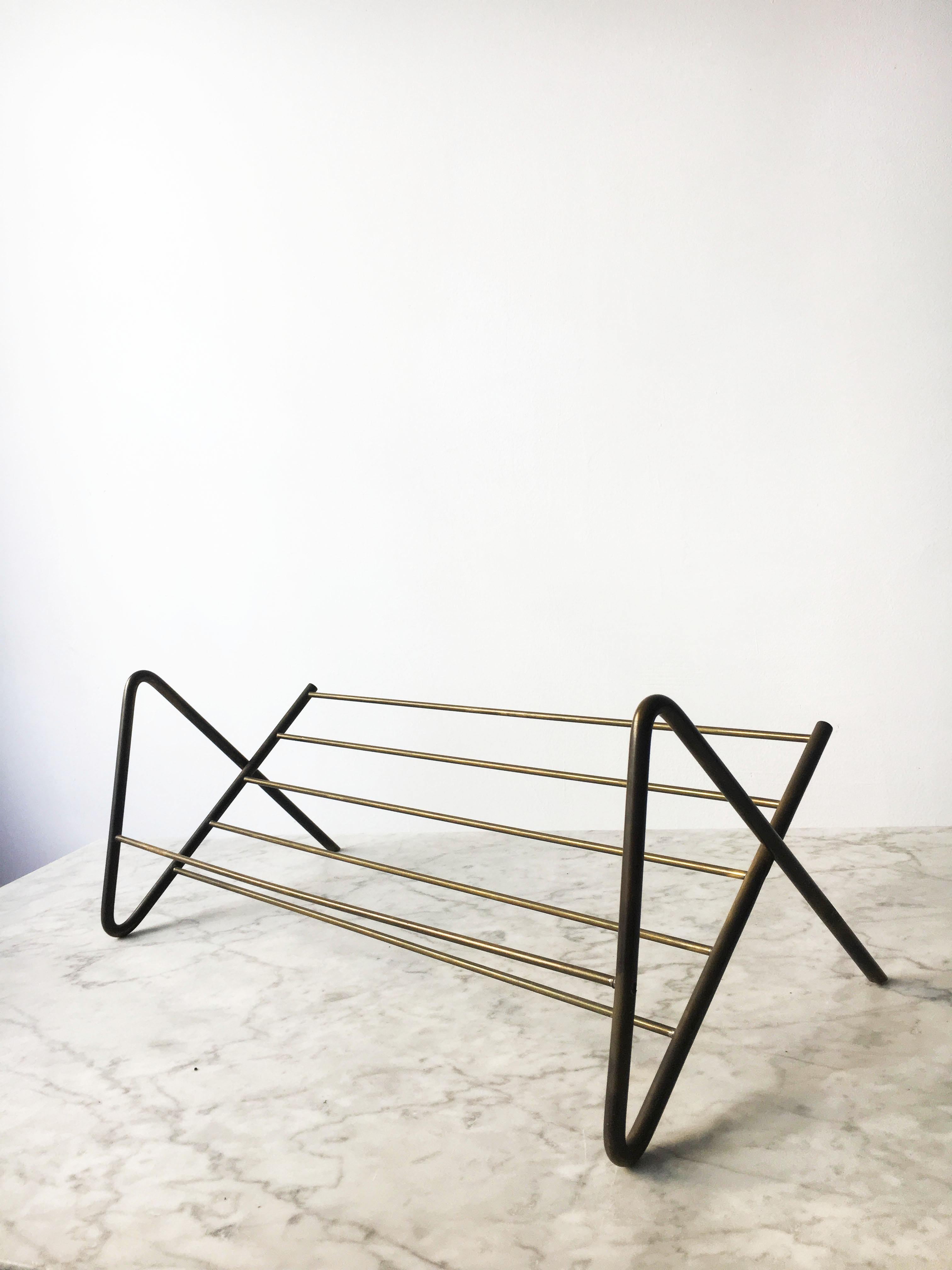 Carl Auböck Modernist Book Stand, Brass, Austria, 1950s For Sale 3
