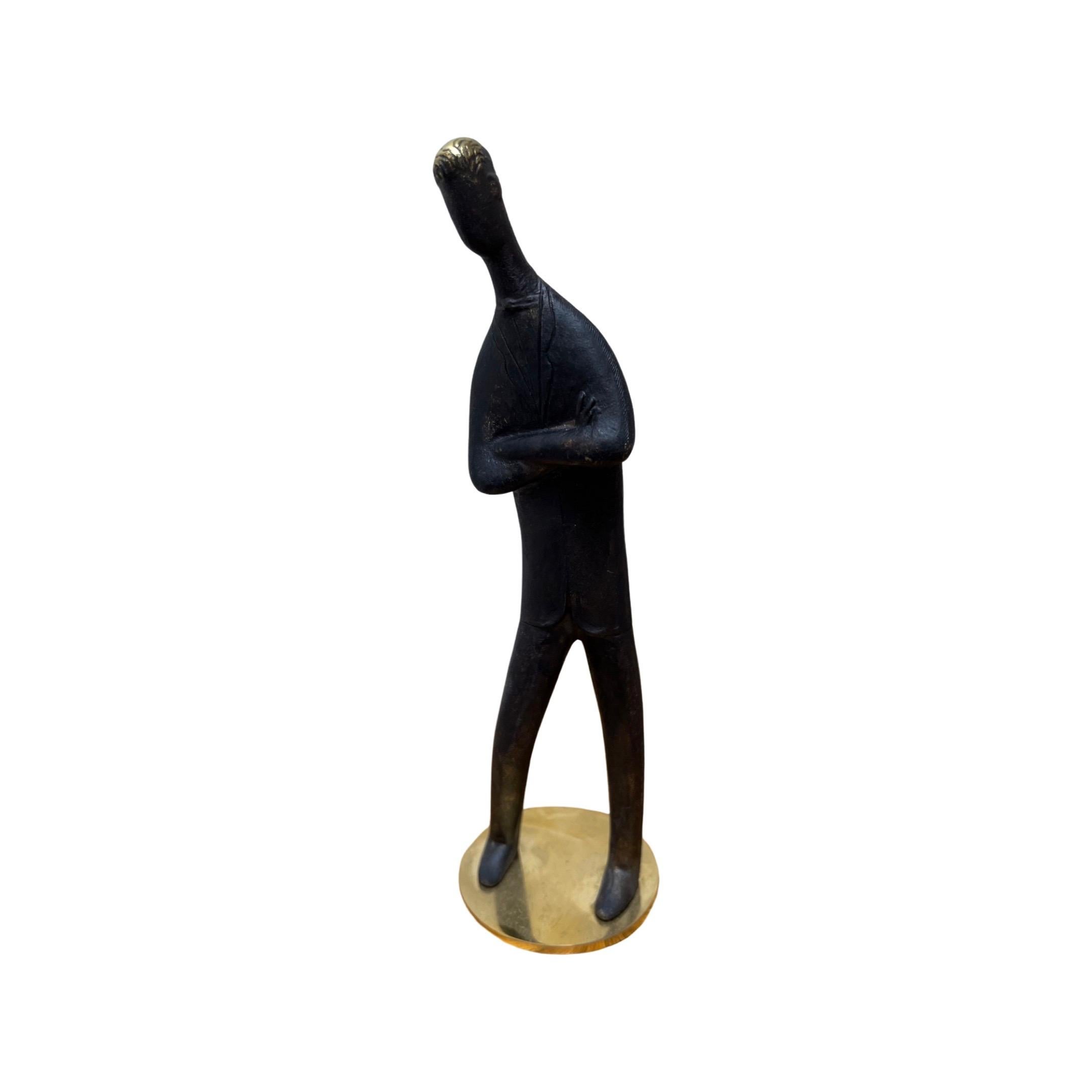 Autrichien Sculpture en laiton patiné « My Son » de Carl Aubock n° 4752 en vente