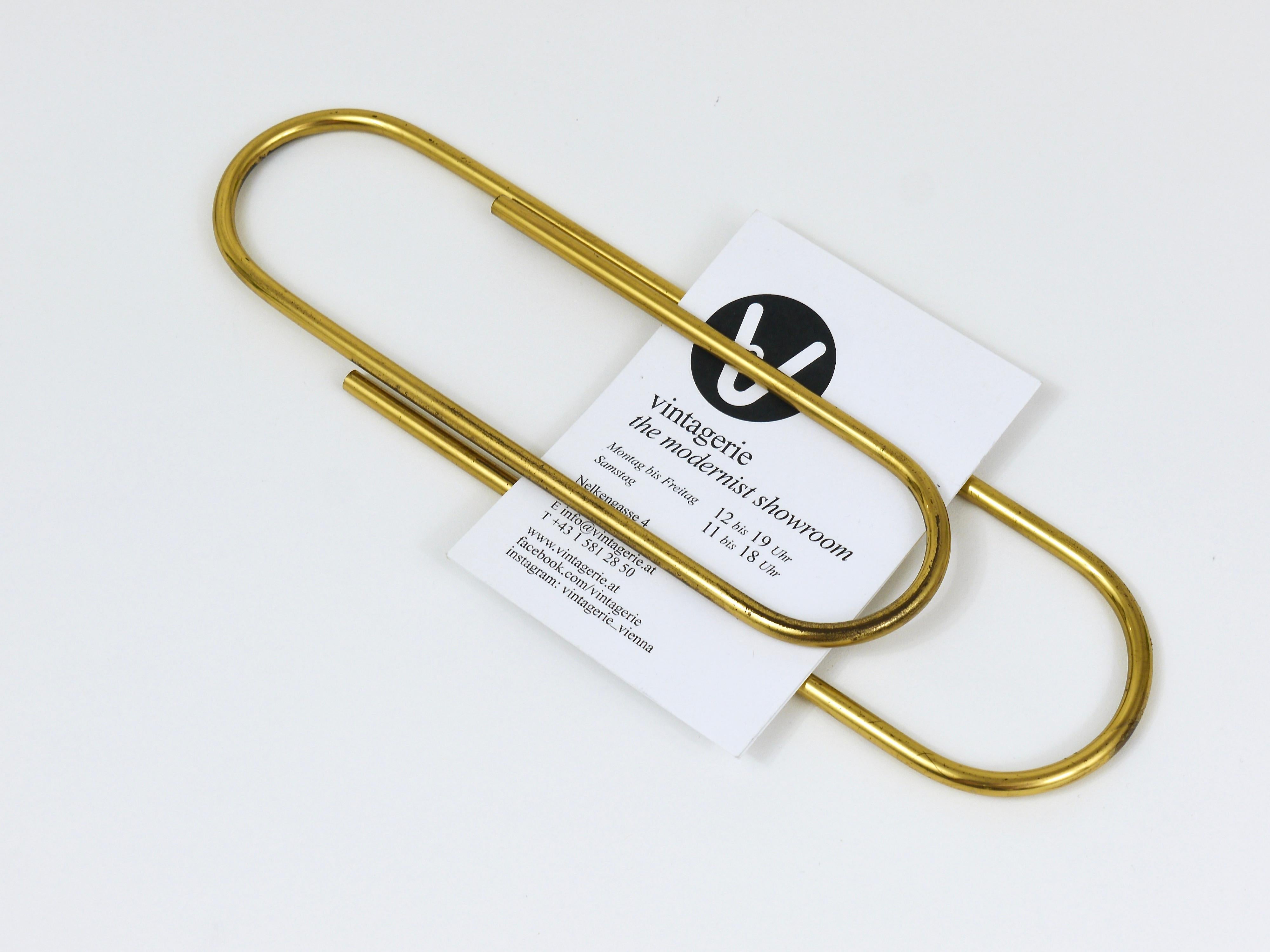 20th Century Carl Aubock Oversized MidCentury Paper Clip Brass Paperweight, Austria, 1950s For Sale
