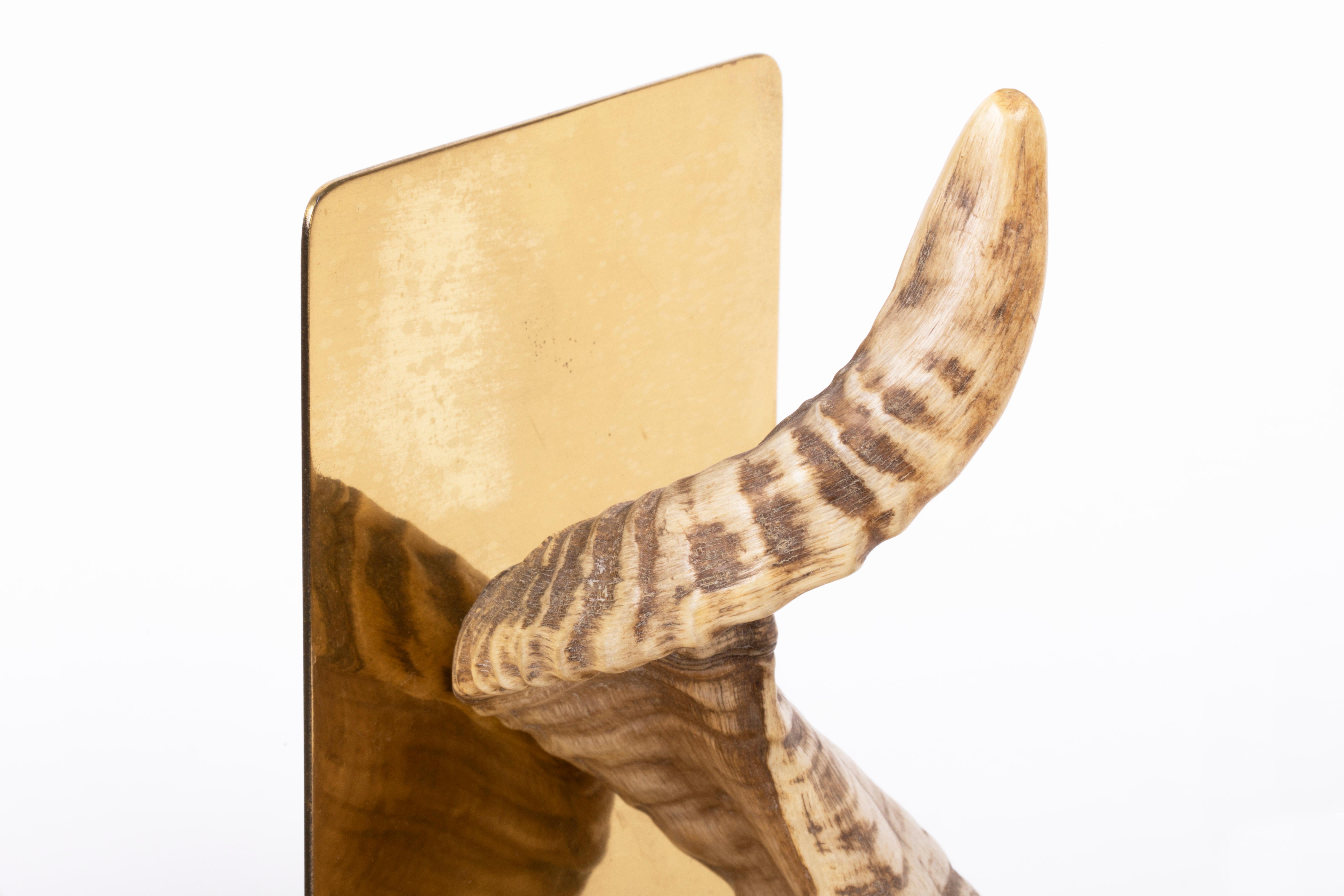 Carl Auböck Pair of Brass and Horn Bookends, Austria, 1960s  In Good Condition In Berlin, DE