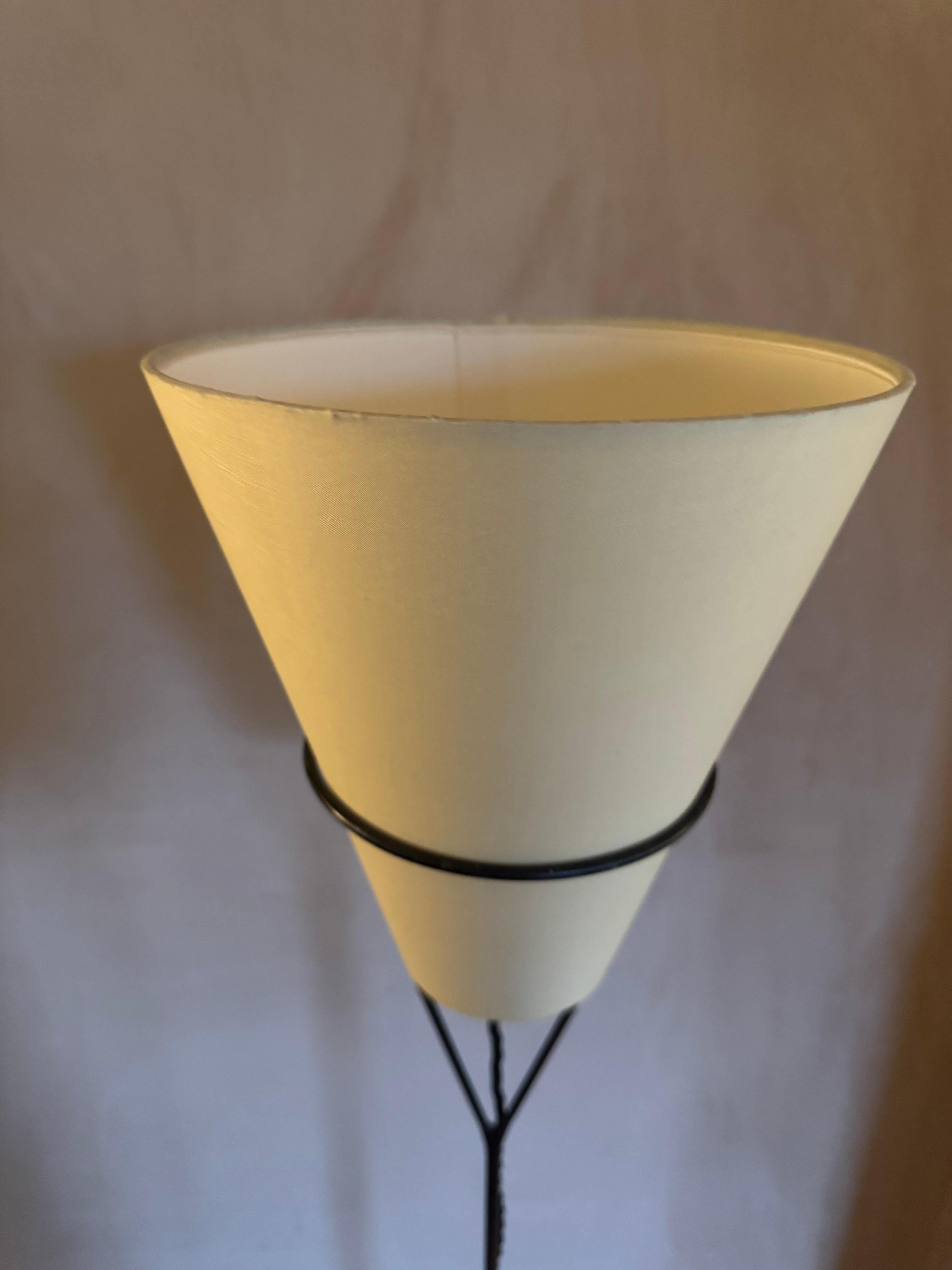 Lámpara de pie Carl Aubock rara 1ª edición Vice Versa Moderno de mediados de siglo en venta