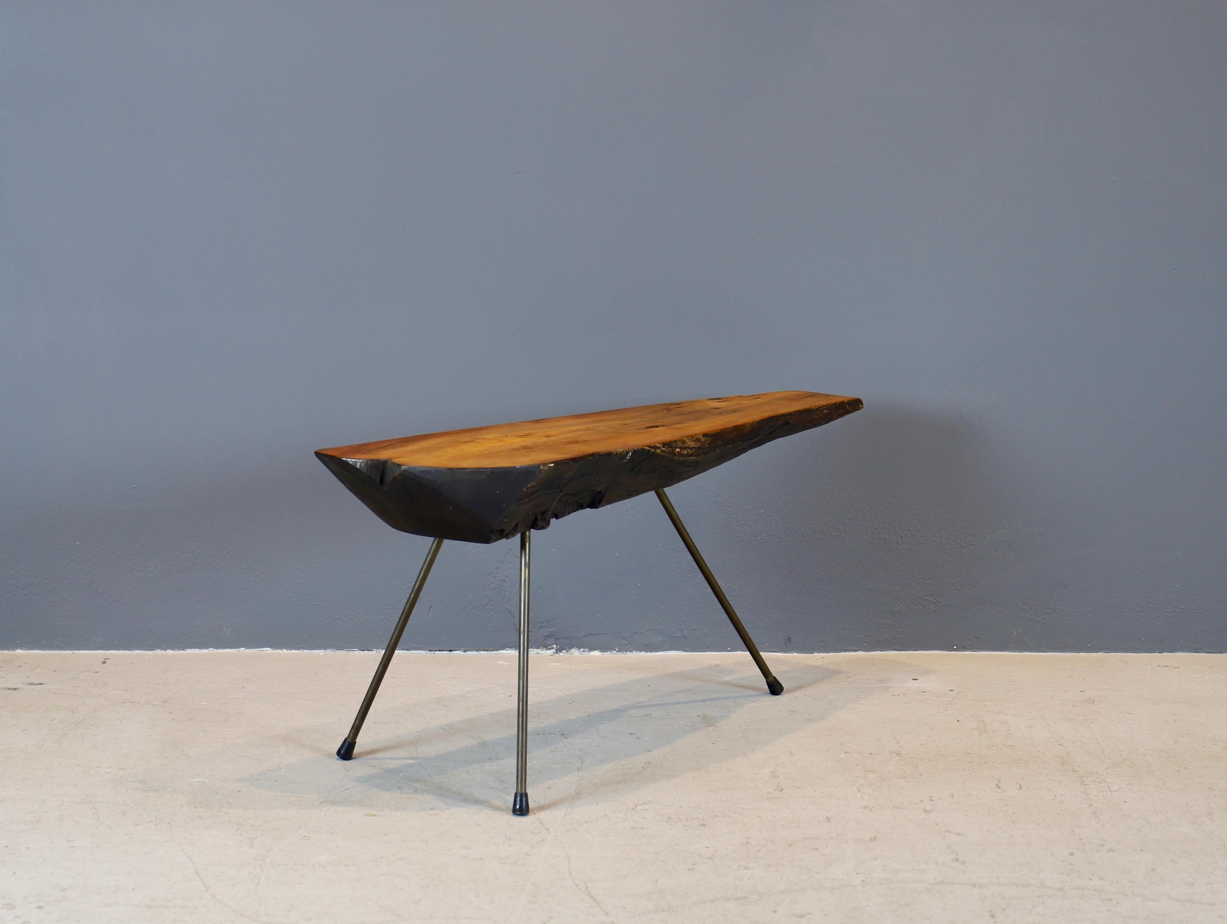 Freeform walnut trunk side table by legendary Austrian designer and craftsman Carl Auböck, 1950s.
Brass legs and top are in original condition, showing beautiful, warm patina.
  