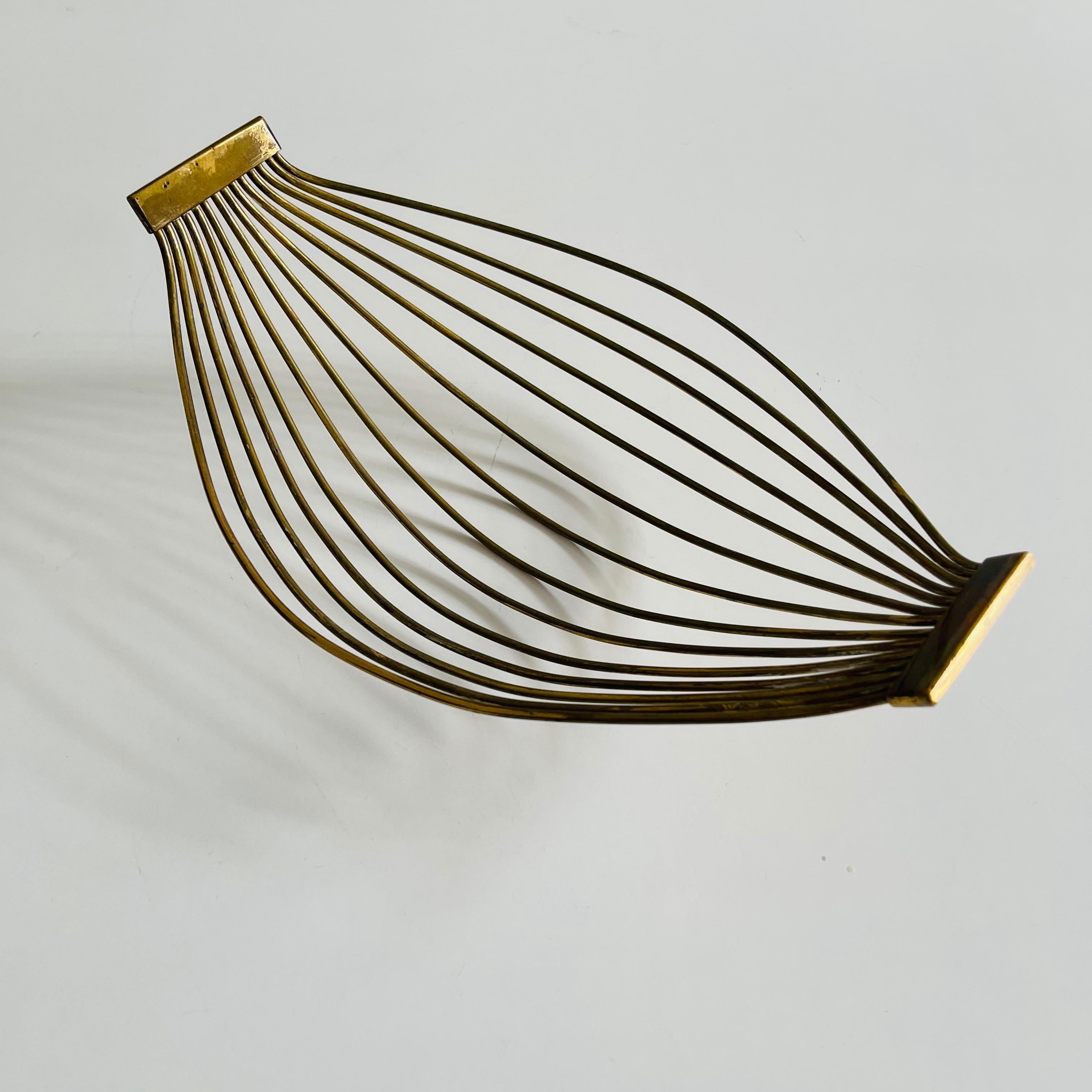 Carl Auböck Style Wire Fruit Basket, Austria, 1950s In Good Condition In Vienna, AT