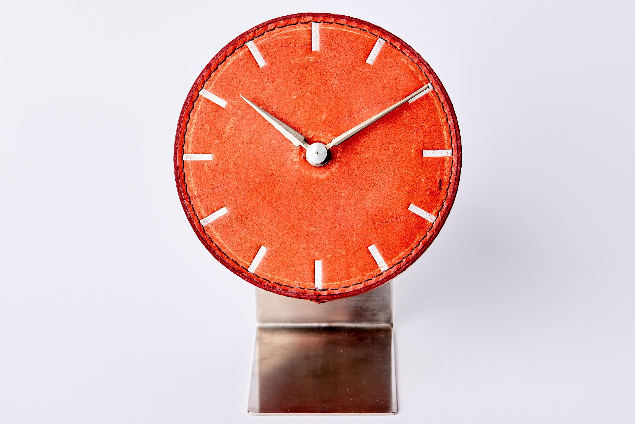 Mid-20th Century Carl Auböck Table Clock in red leather, Austria 1950s For Sale