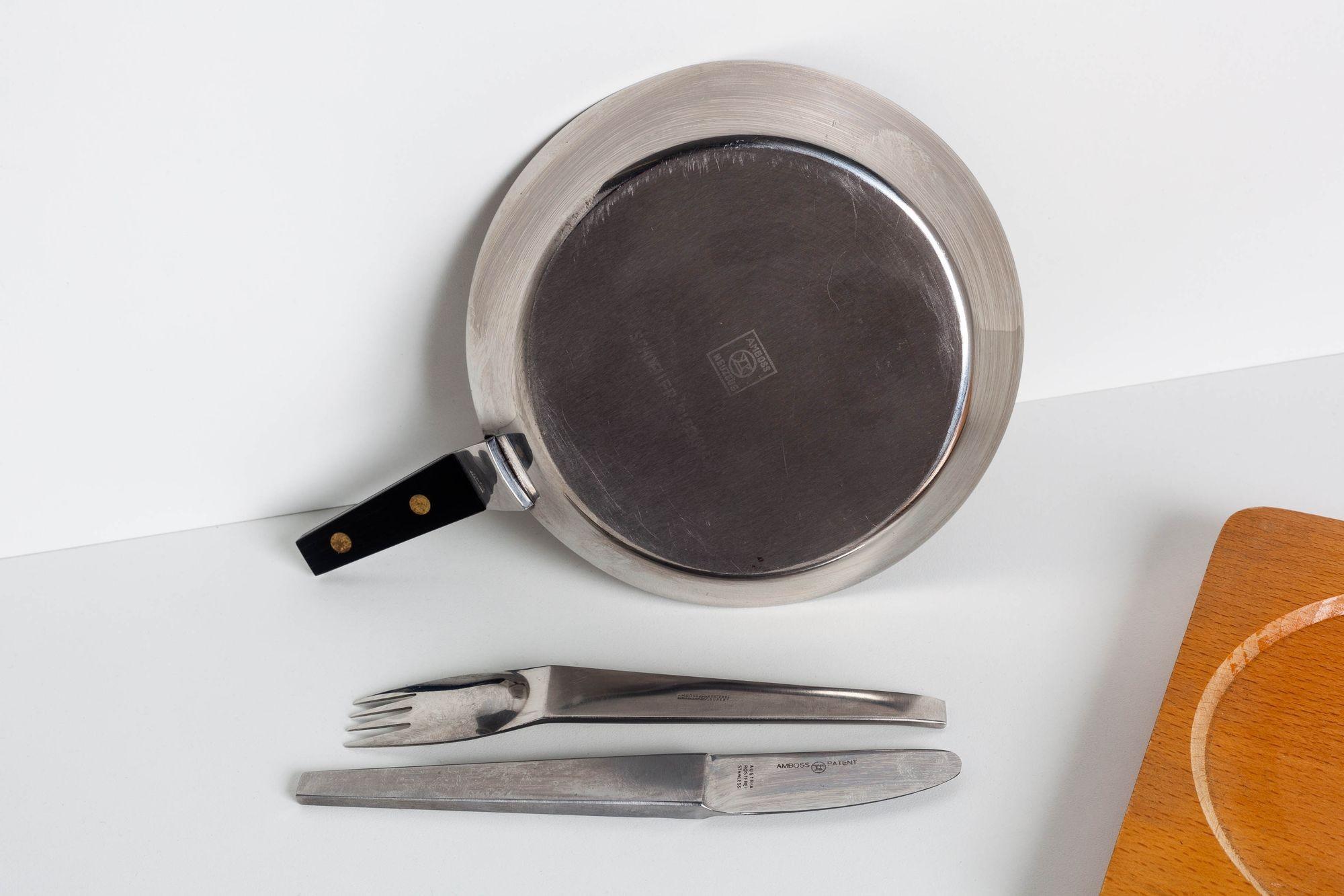 Polished Carl Aubock Tableware Service Tray and Skillet for Two with Amboss 2060 For Sale