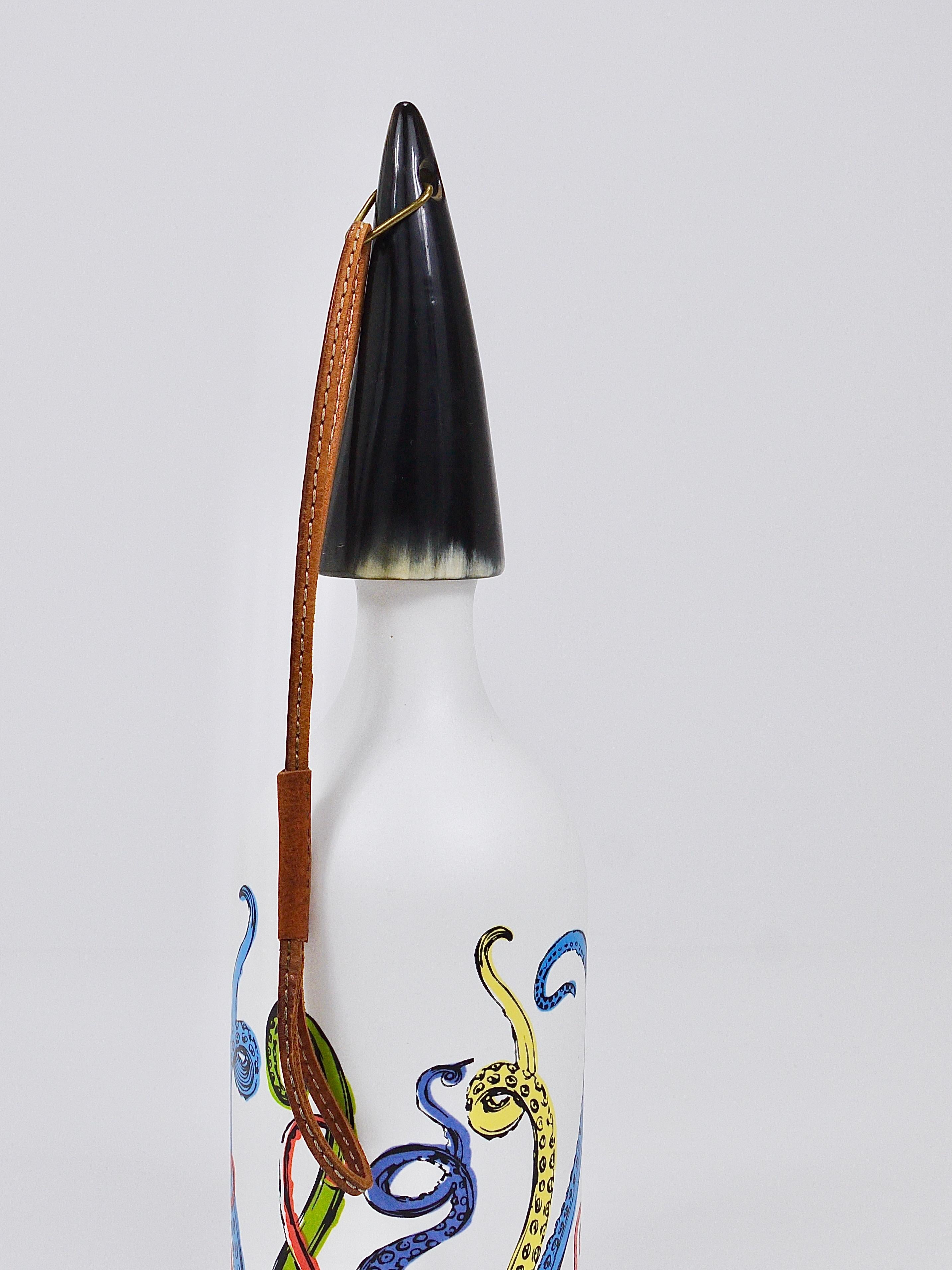 Tappo per bottiglia Carl Auböck Vienna, Horn, pelle, sughero, metà del secolo scorso, Austria, 1950 in vendita 13