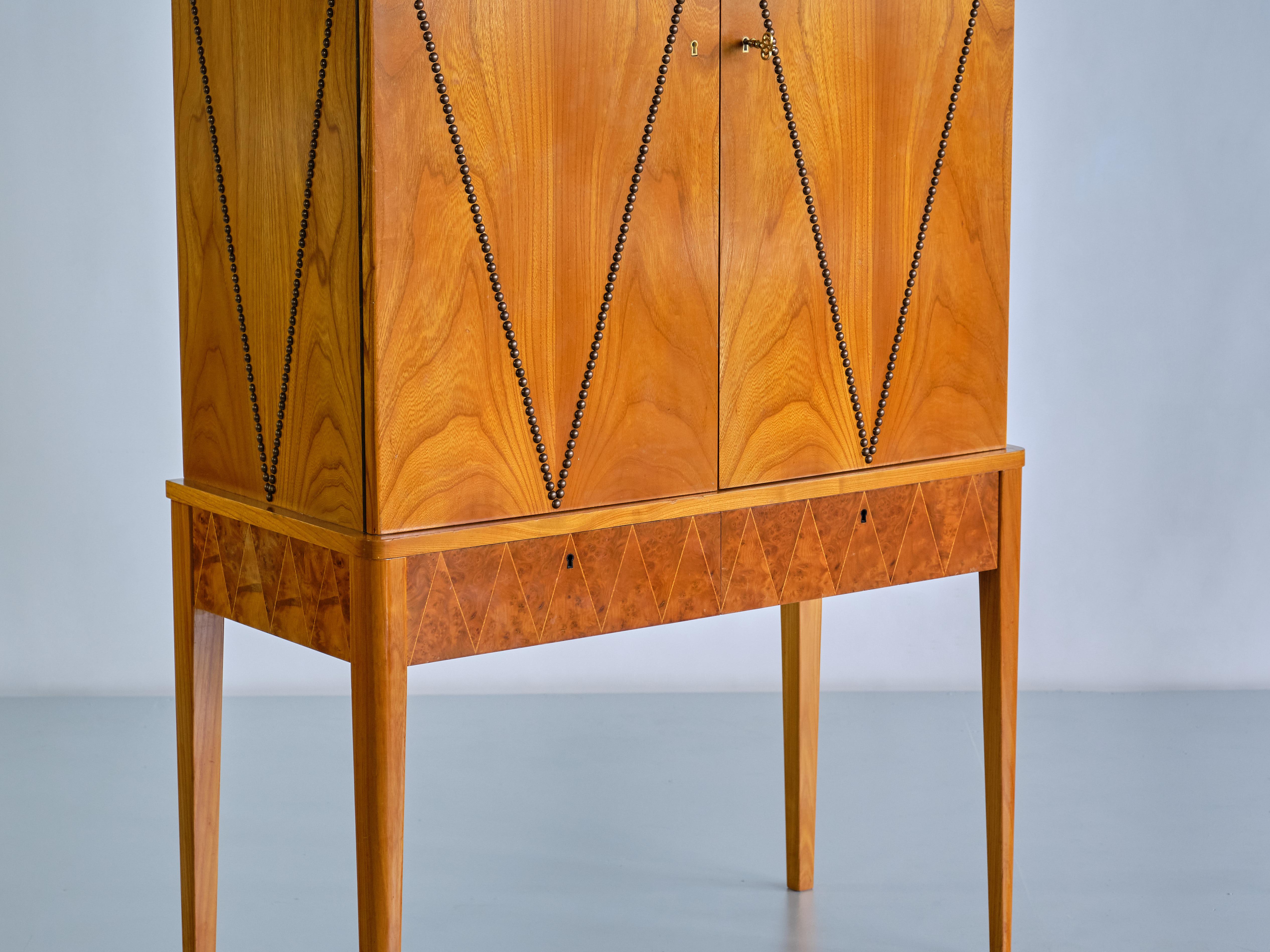 Swedish Carl-Axel Acking Attributed Cabinet in Elm, Oak and Brass, SMF Bodafors, 1940s For Sale
