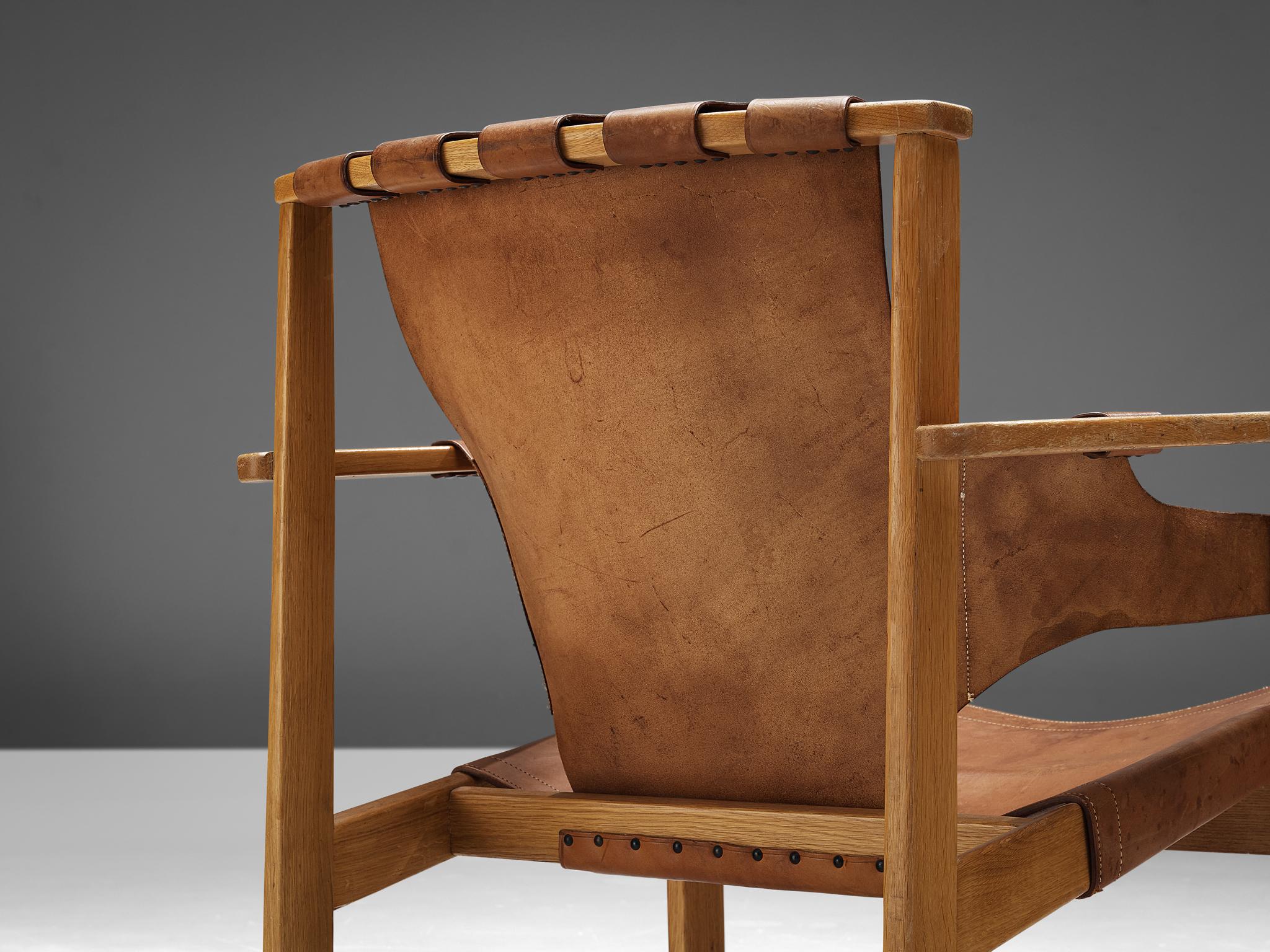 Carl-Axel Acking ‘Trienna’ Lounge Chairs in Oak and Patinated Leather In Good Condition For Sale In Waalwijk, NL