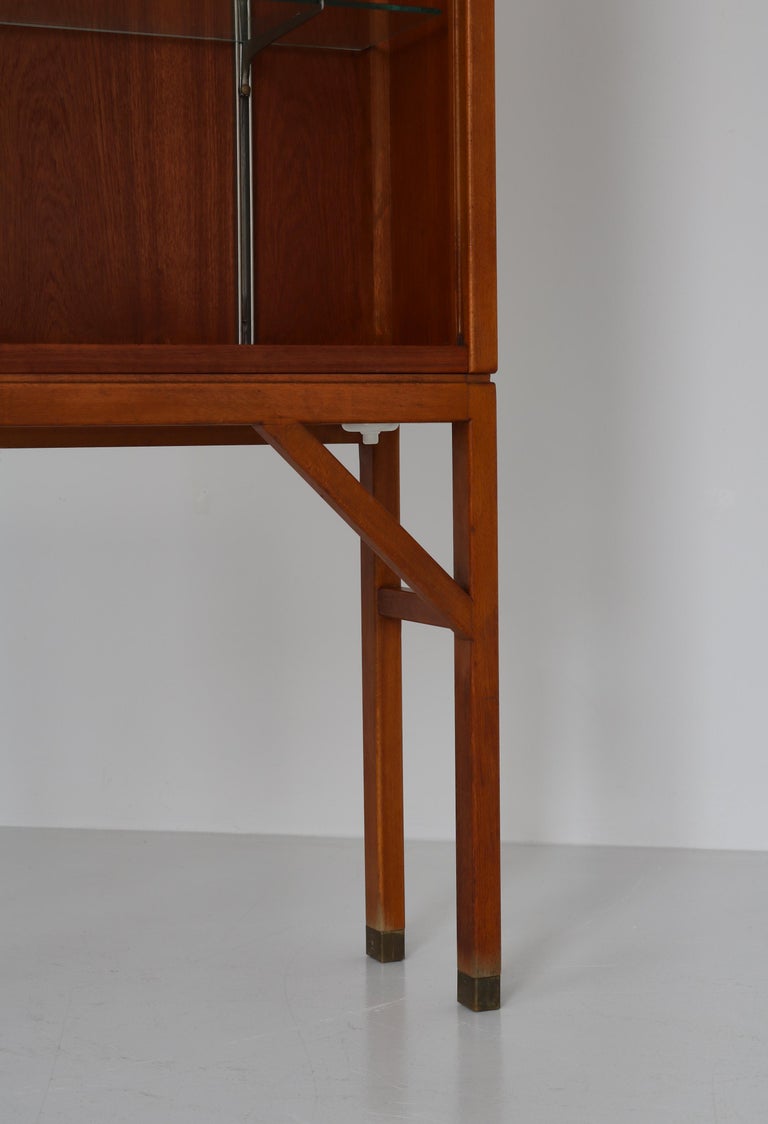 Carl-Axel Acking Vitrine Cabinet in Teakwood & Glass for Bodafors, Sweden, 1960s For Sale 11