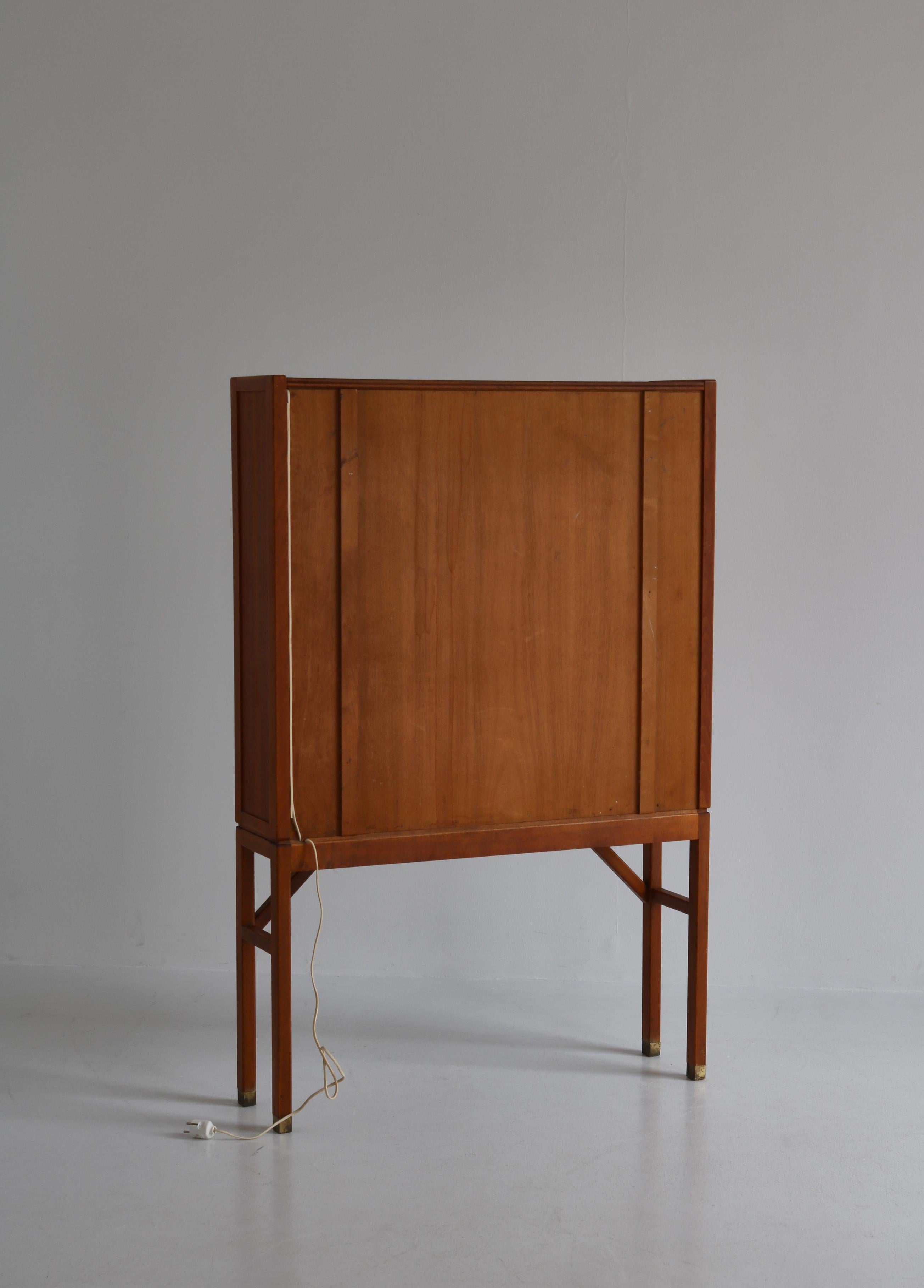Carl-Axel Acking Vitrine Cabinet in Teakwood & Glass for Bodafors, Sweden, 1960s 13
