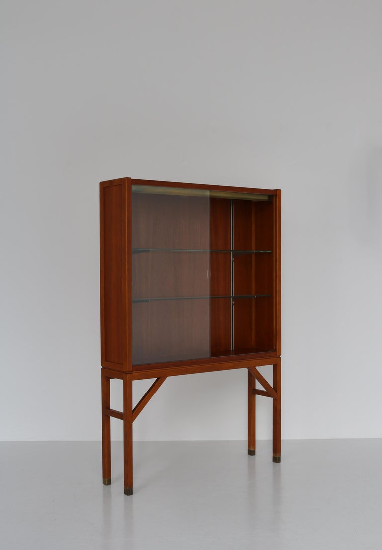 Swedish Carl-Axel Acking Vitrine Cabinet in Teakwood & Glass for Bodafors, Sweden, 1960s For Sale