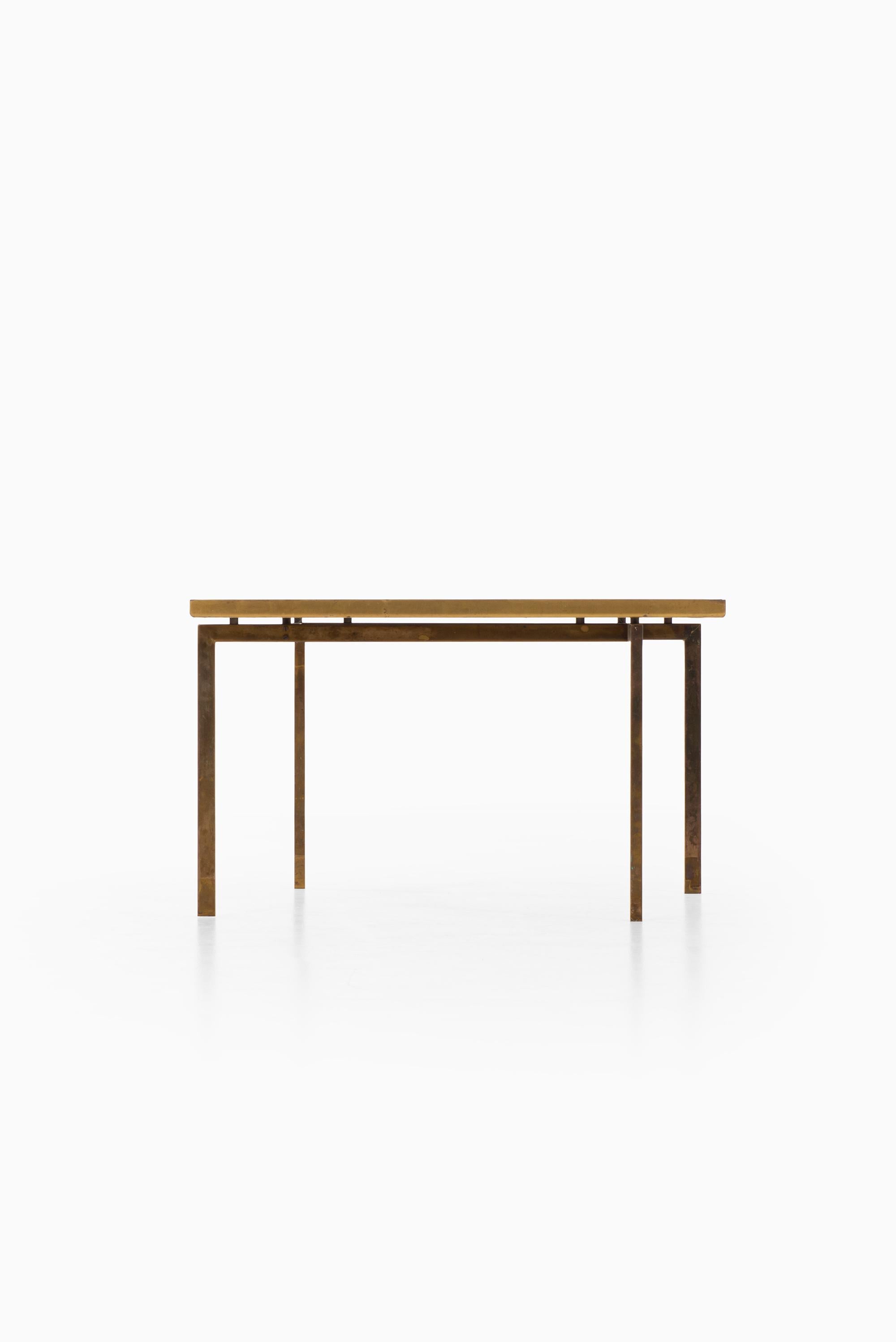 Suédois Table basse Carl Bjørn Produit par Nordiska Kompaniet en Suède en vente