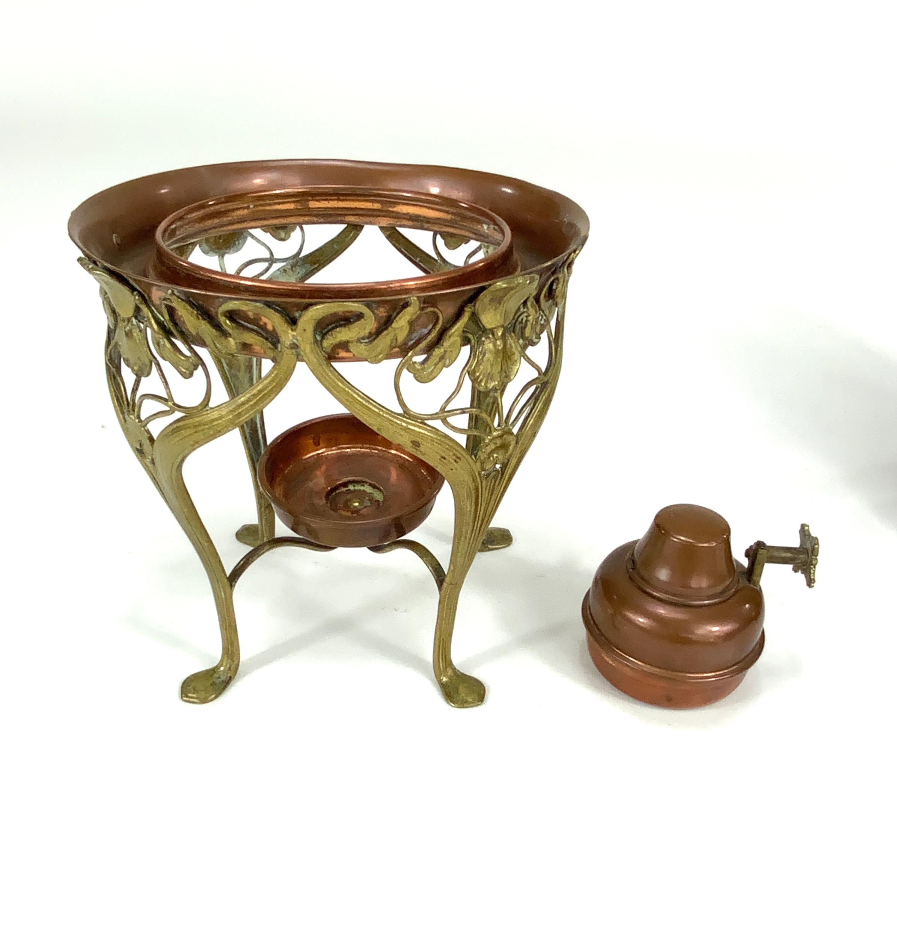 Carl Deffner Art Nouveau Copper Tea Kettle on a Comfort, circa 1895-1900 For Sale 6