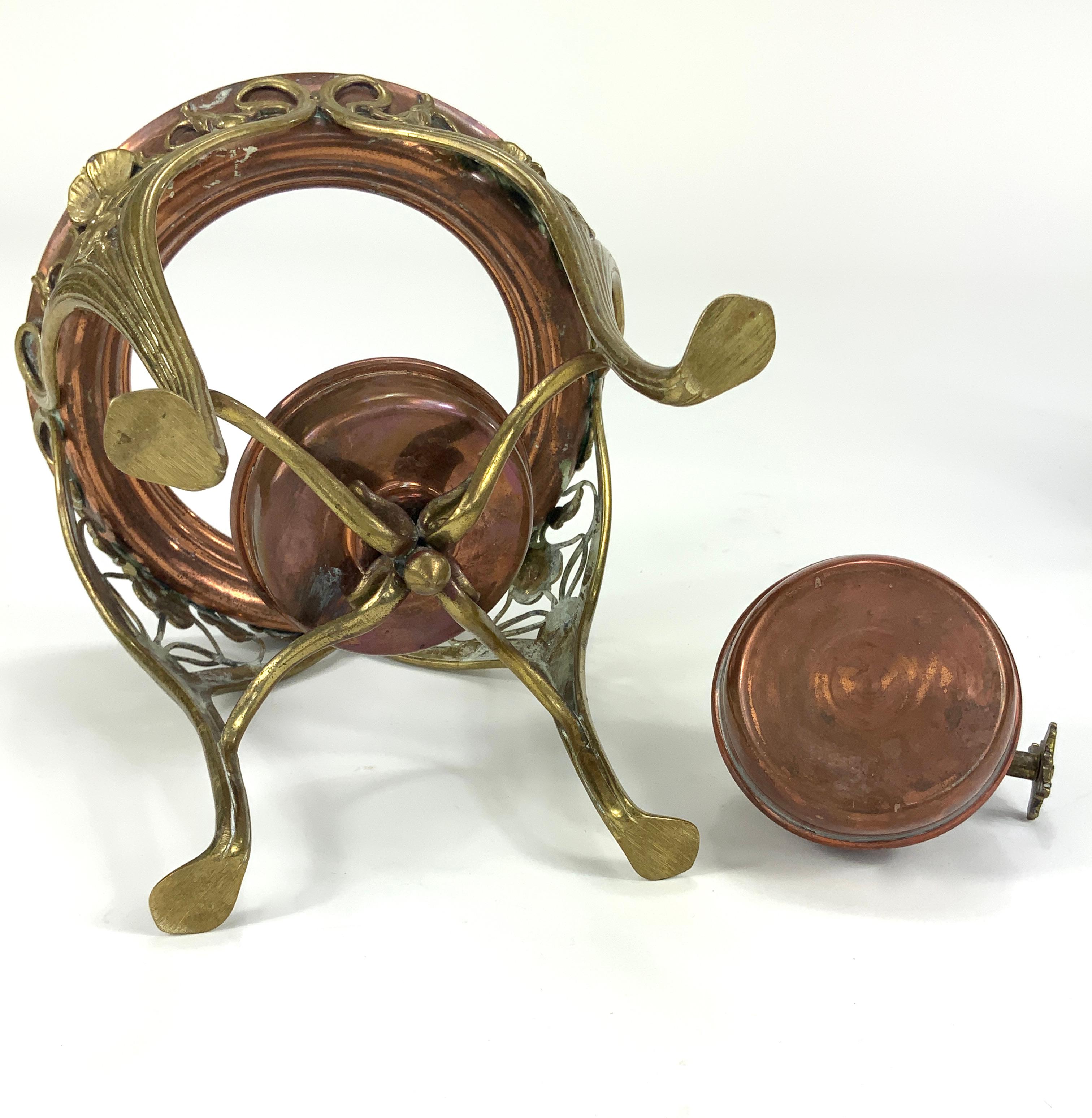 Carl Deffner Art Nouveau Copper Tea Kettle on a Comfort, circa 1895-1900 For Sale 7