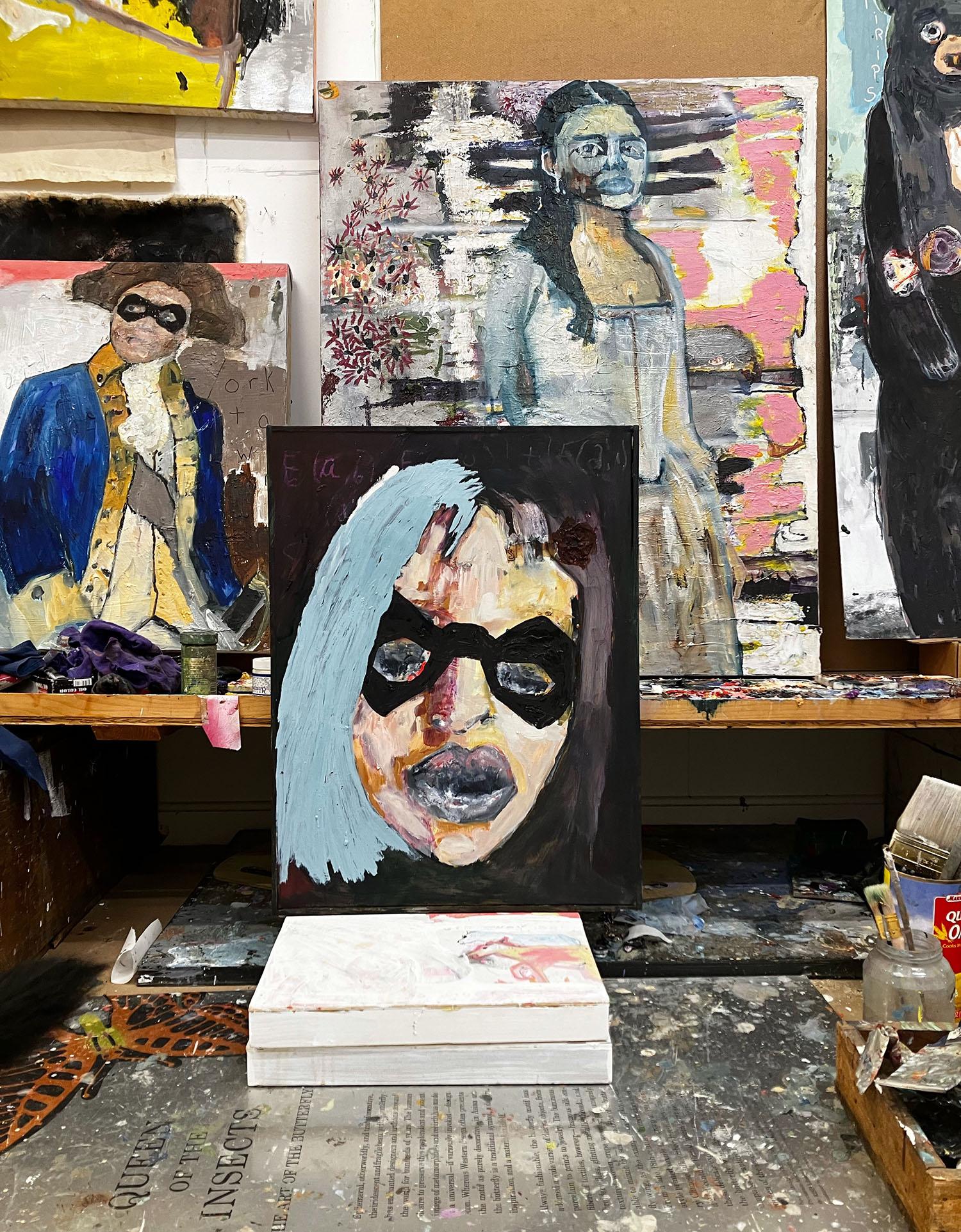 Ritratto, narrazione, astratto: uno di una serie. Pittura a olio, resina e gesso di Parigi su tela con cornice d'artista.