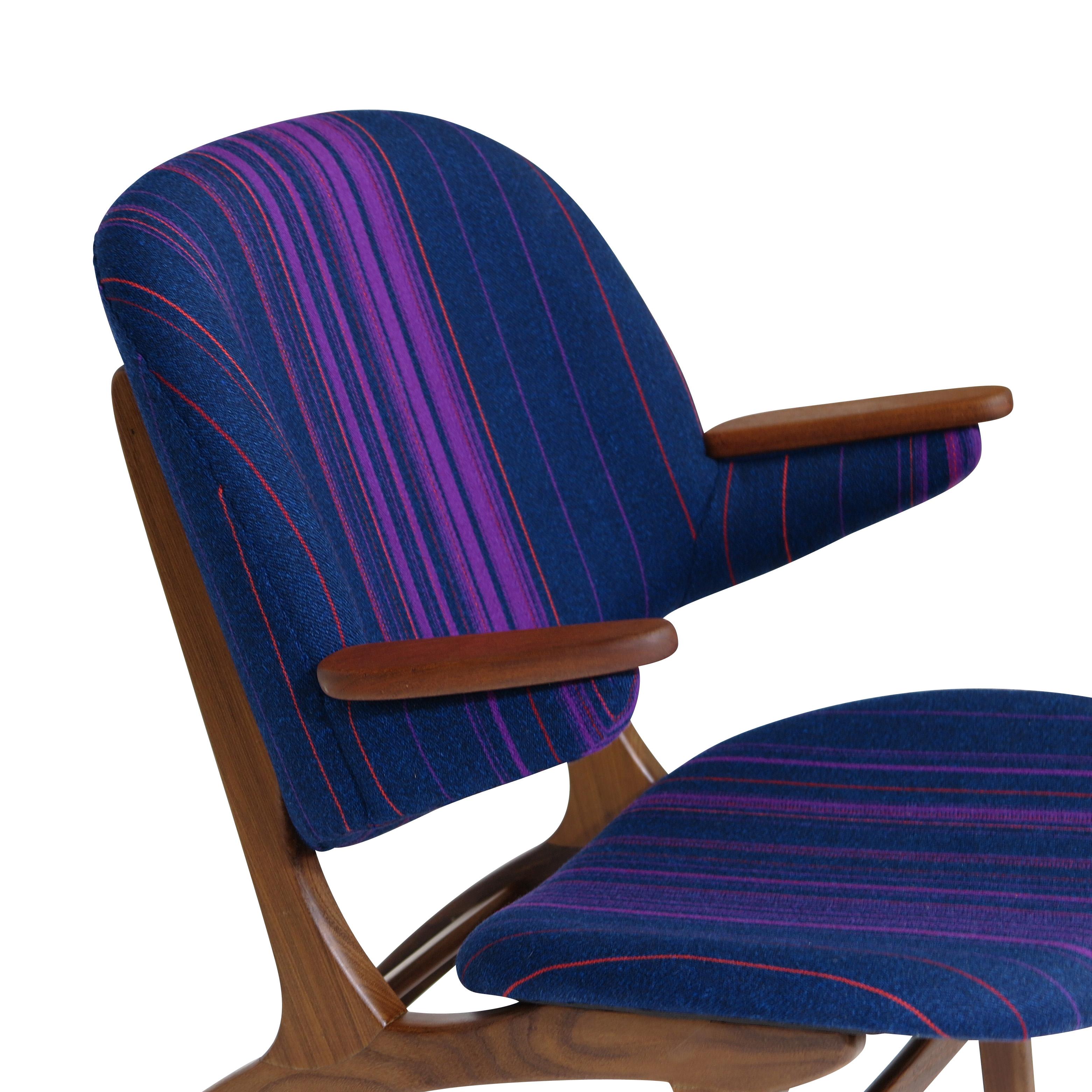 Carl Edward Matthes Danish Teak Lounge Chairs, a Pair 3