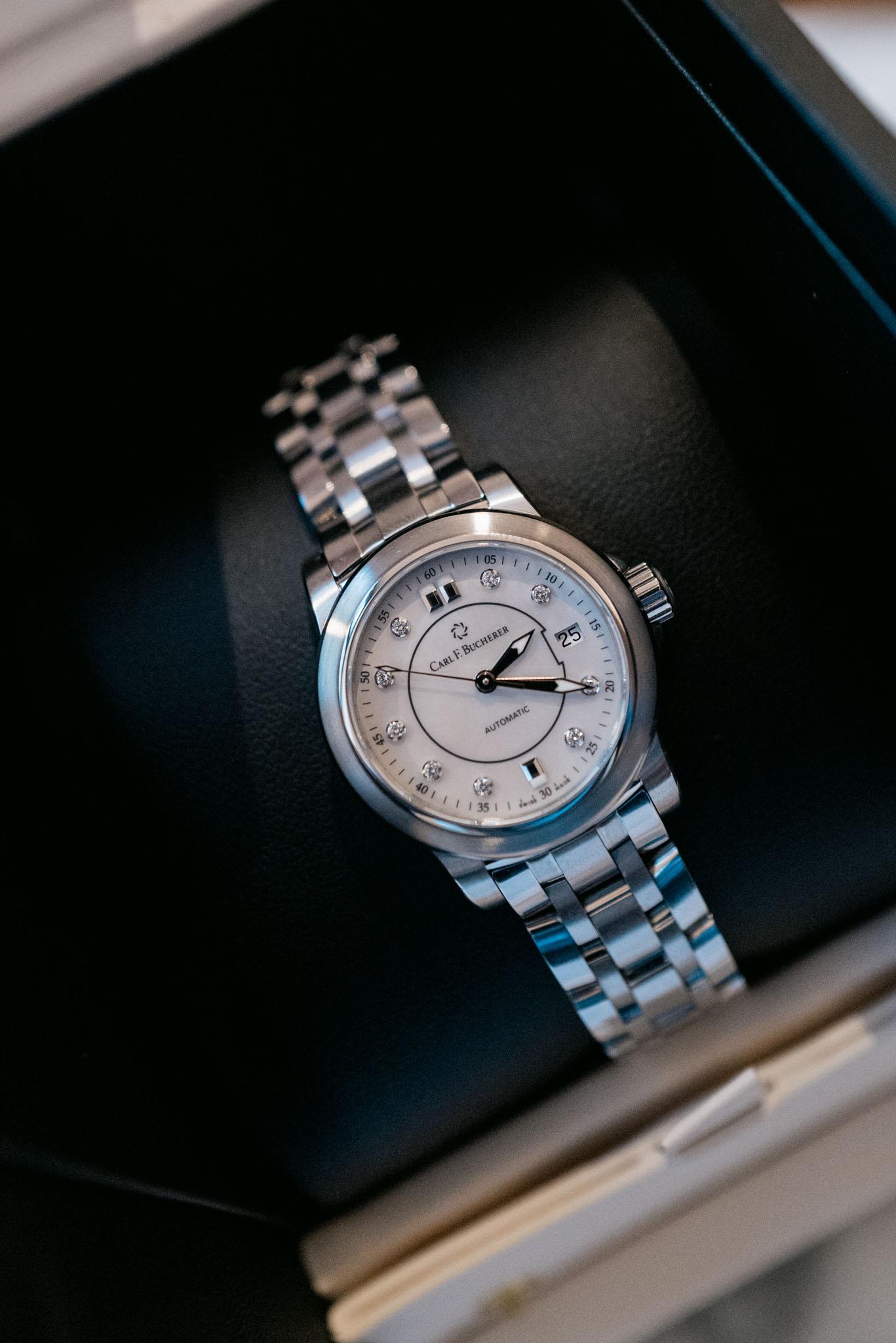 Carl F. Bucherer Patravi Autodate 00.10621.08.77.21 Perlmutt und Diamant im Angebot 5