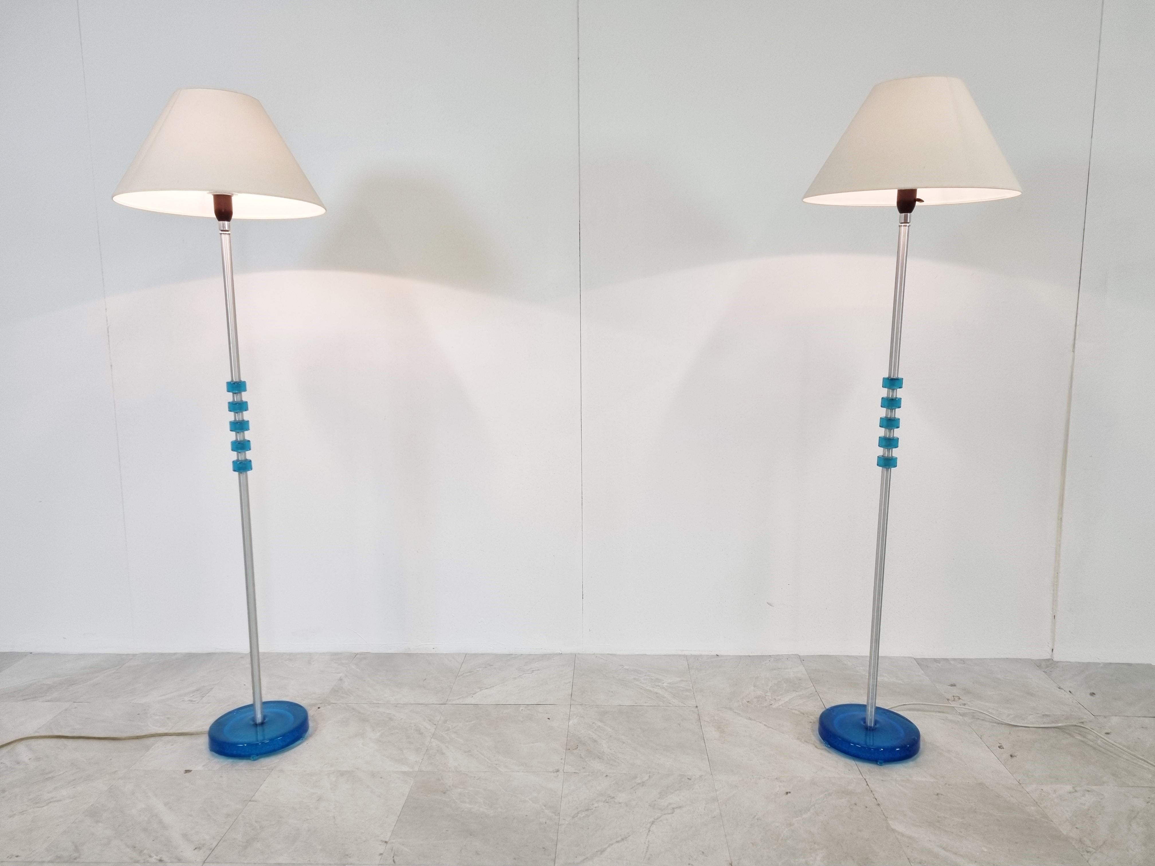 Mid-Century Modern Lampadaires en verre bleu Carl Fagerlund, lot de 2, années 1960 en vente