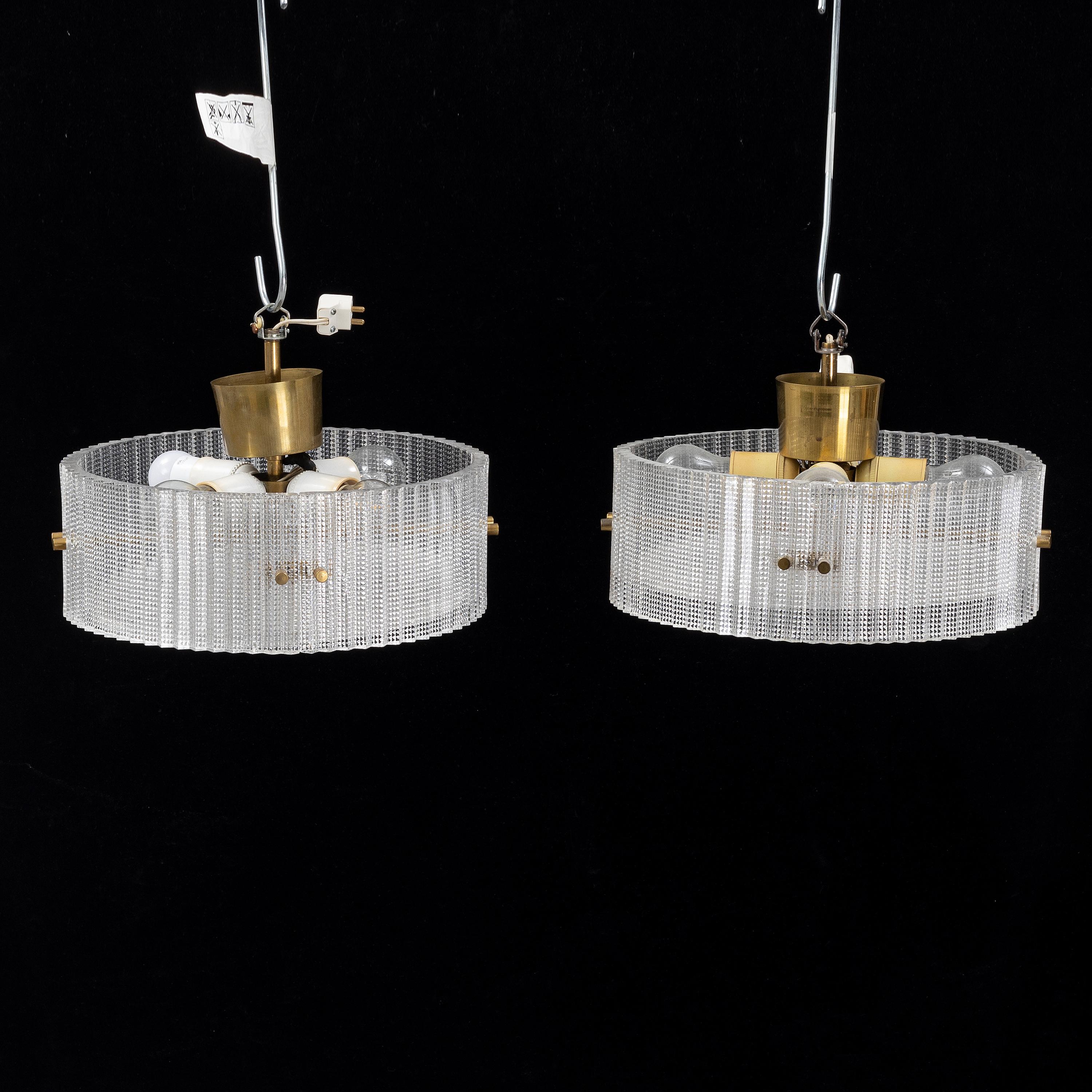 Carl Fagerlund Ceiling Light for Orrefors Glass and Brass, Sweden, 1960 In Good Condition For Sale In Paris, FR