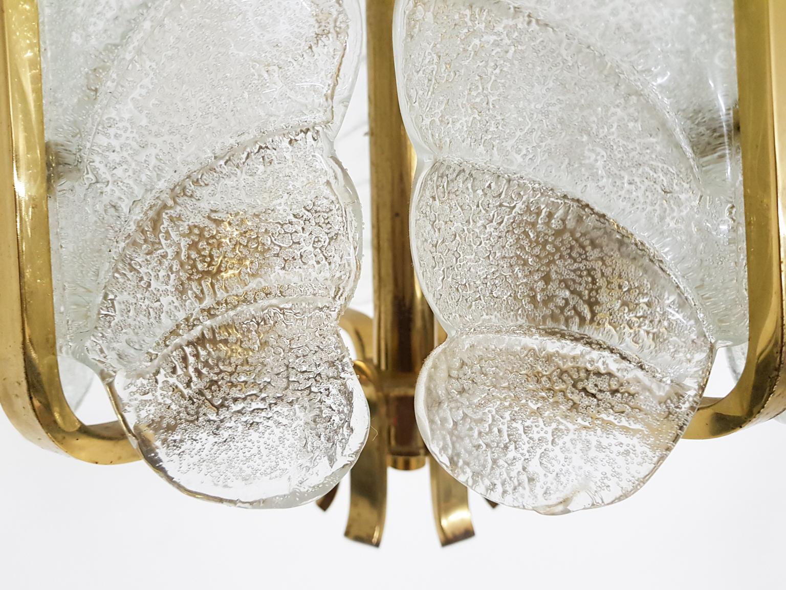 Carl Fagerlund for Orrefors Chandelier in Glass and Brass, Sweden, 1960s In Good Condition In Amsterdam, NL