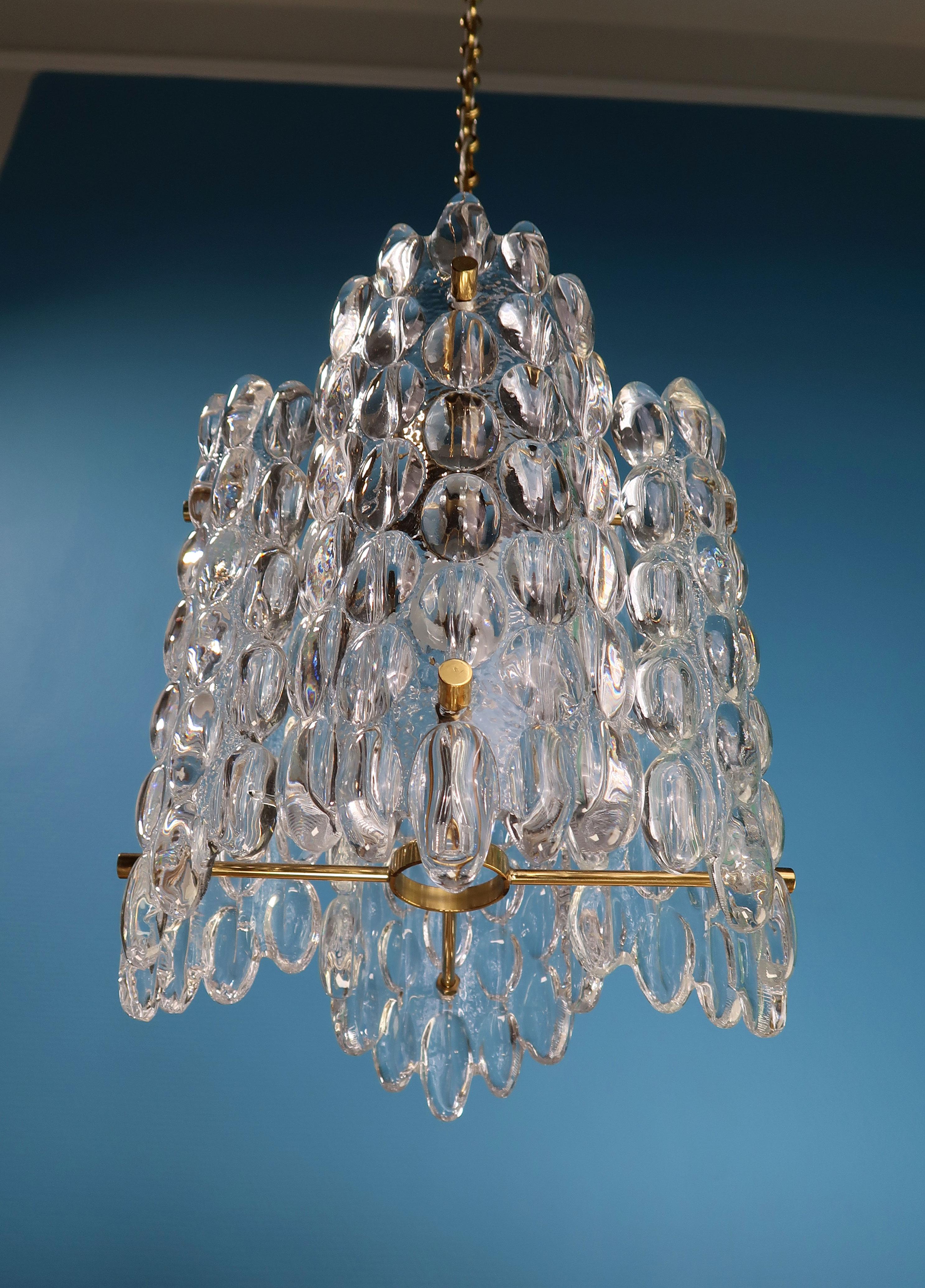 Carl Fagerlund for Orrefors Clear Textured Crystal Four-Plate Chandelier, 1950s 2