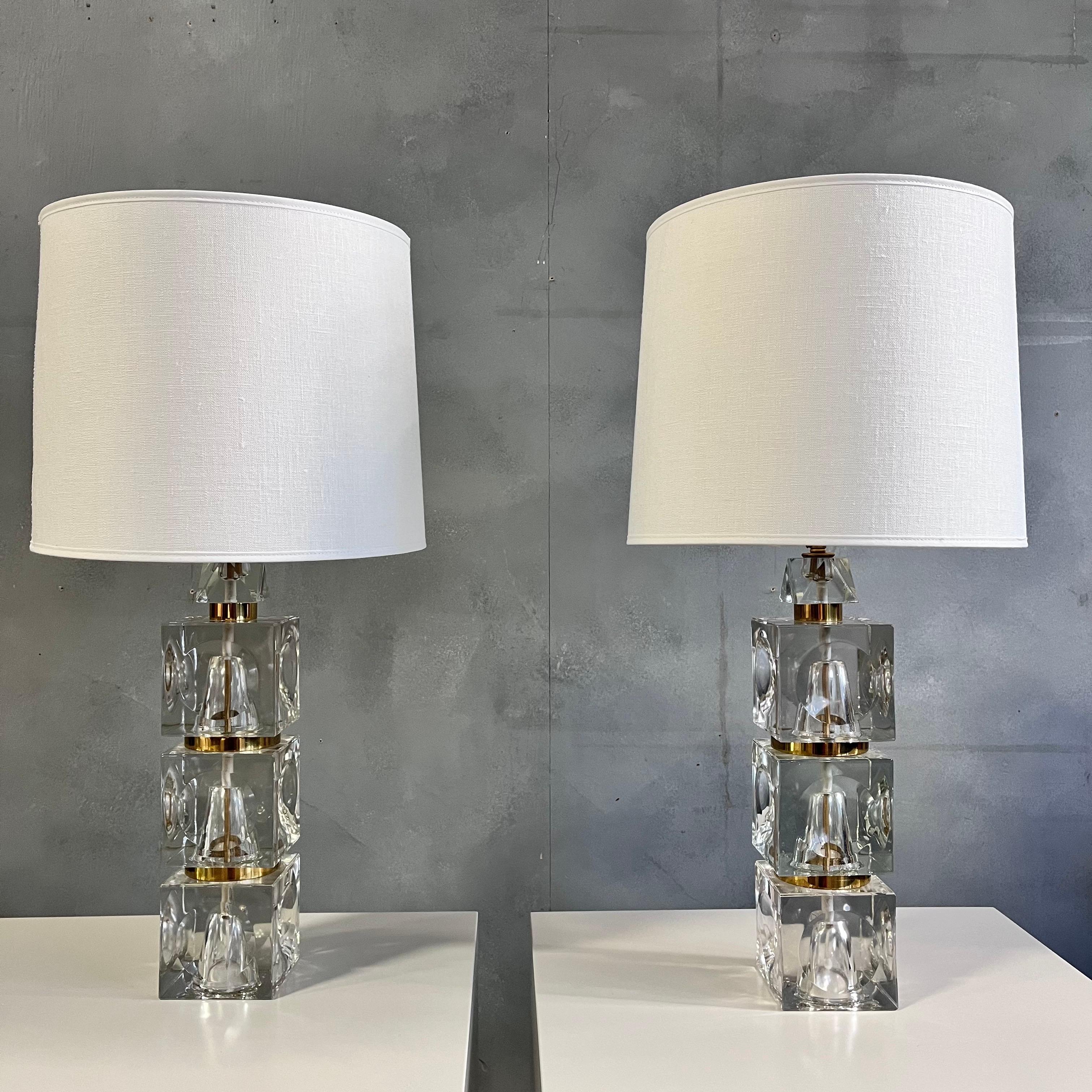 Carl Fagerlund Stacked Crystal Table Lamp for Orrefors For Sale 4