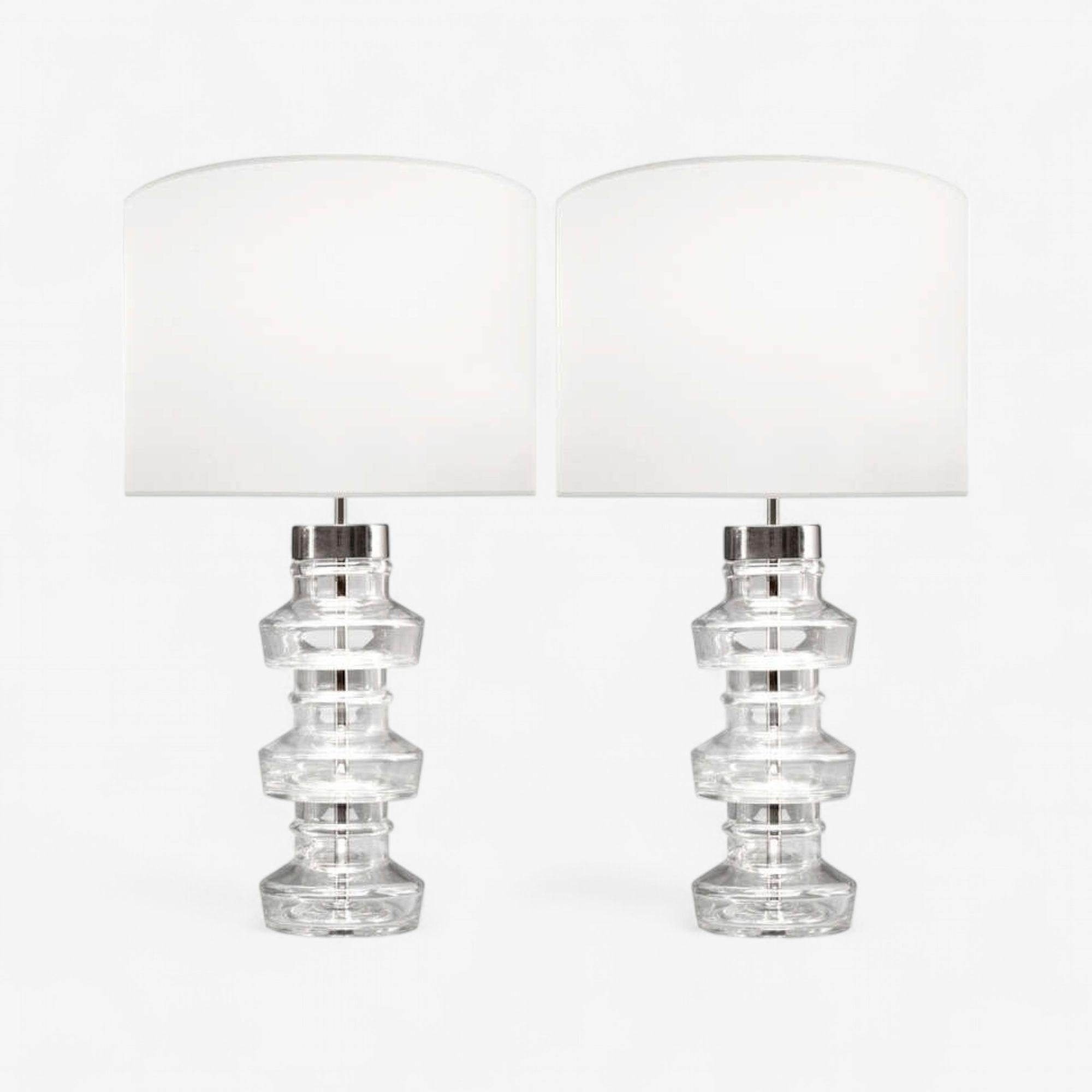 Carl Fagerlund, Swedish Modern, Nickel, Glass, Table Lamps, Sweden, 1980s In Good Condition For Sale In Manhasset, NY