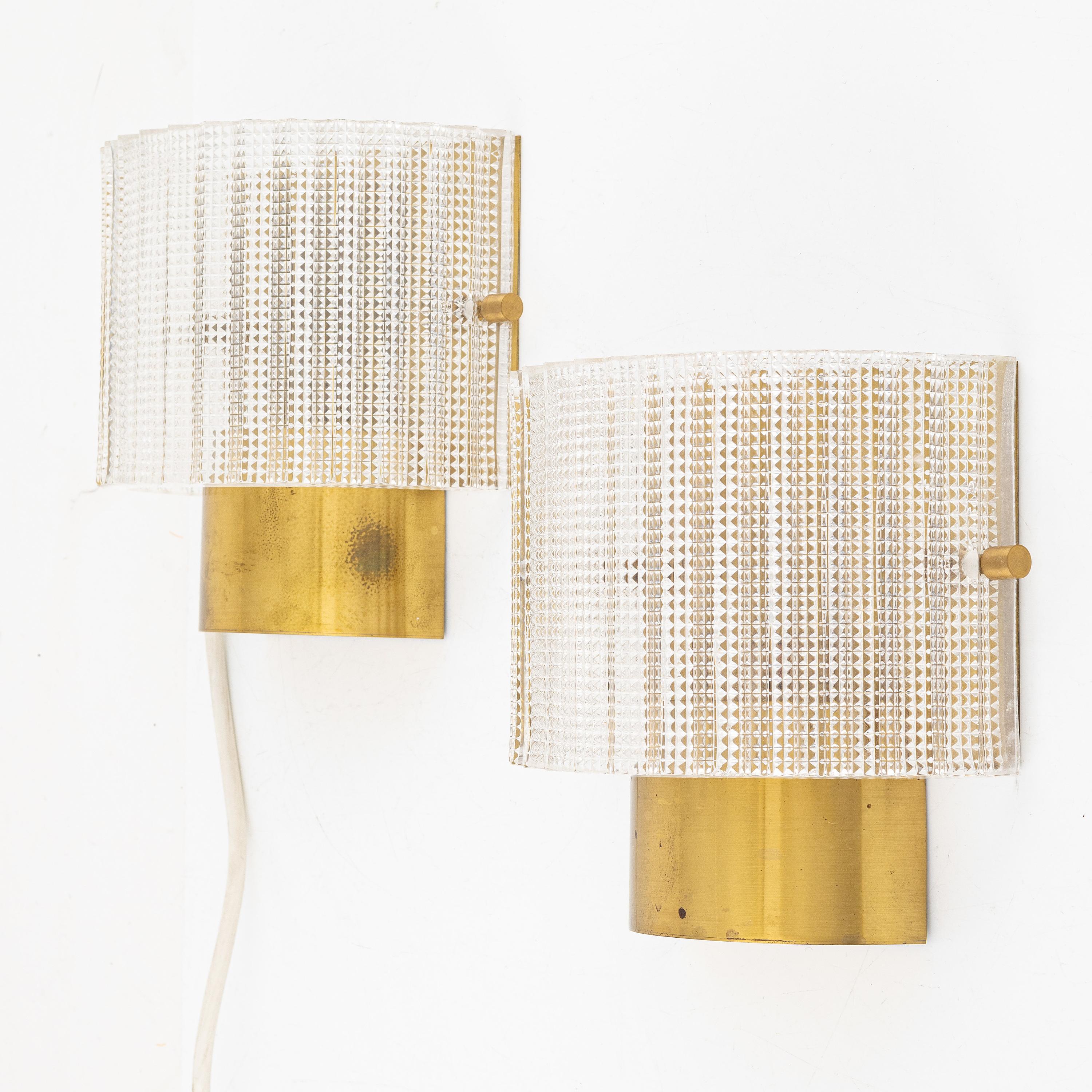 Carl Fagerlund  wall lights Glass and Brass for Orrefors Sweden 1960 In Good Condition For Sale In Paris, FR